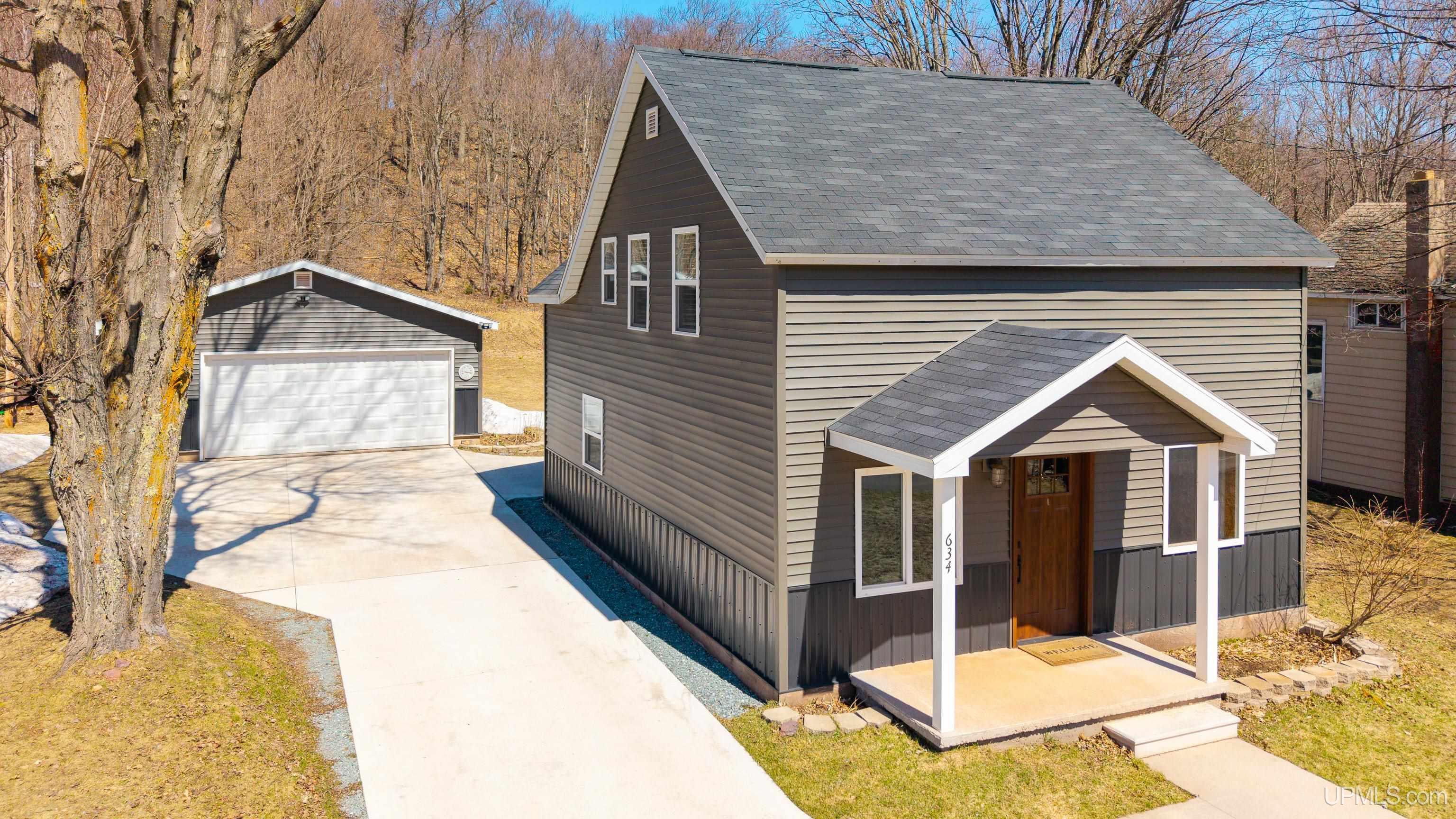 Megan Webster Featured Listings