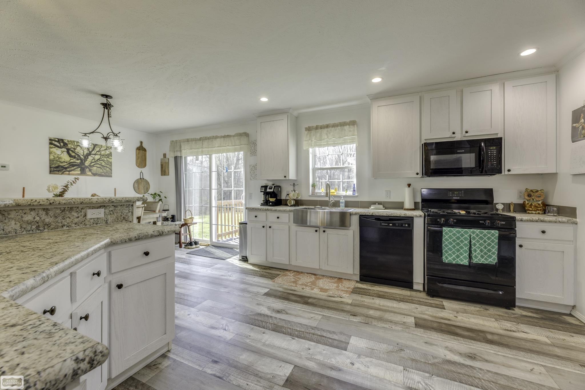 9559 Arnold Drive, Ira, MI, 48023