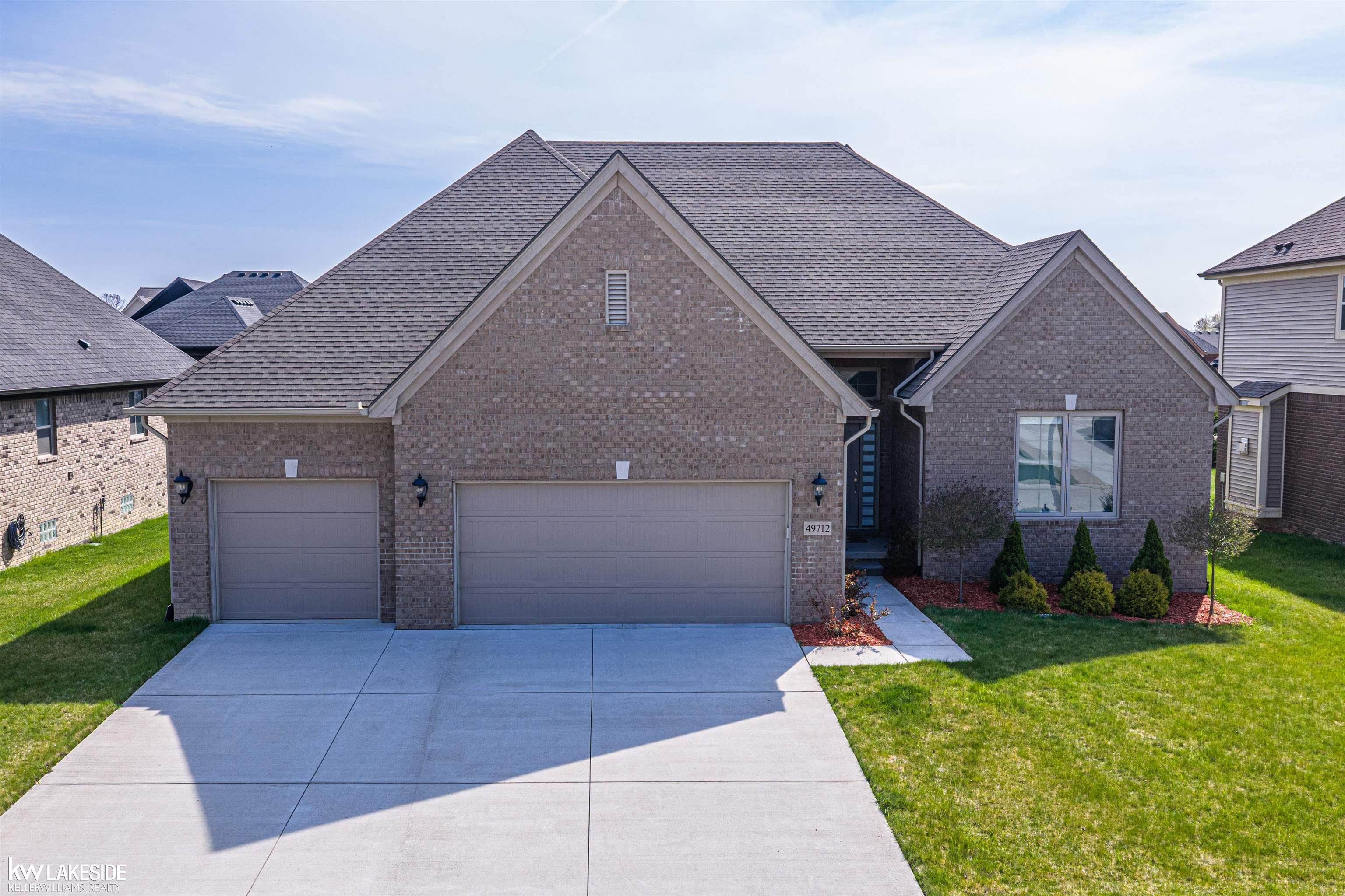 49712 Split Rock Road, Macomb, MI, 48044