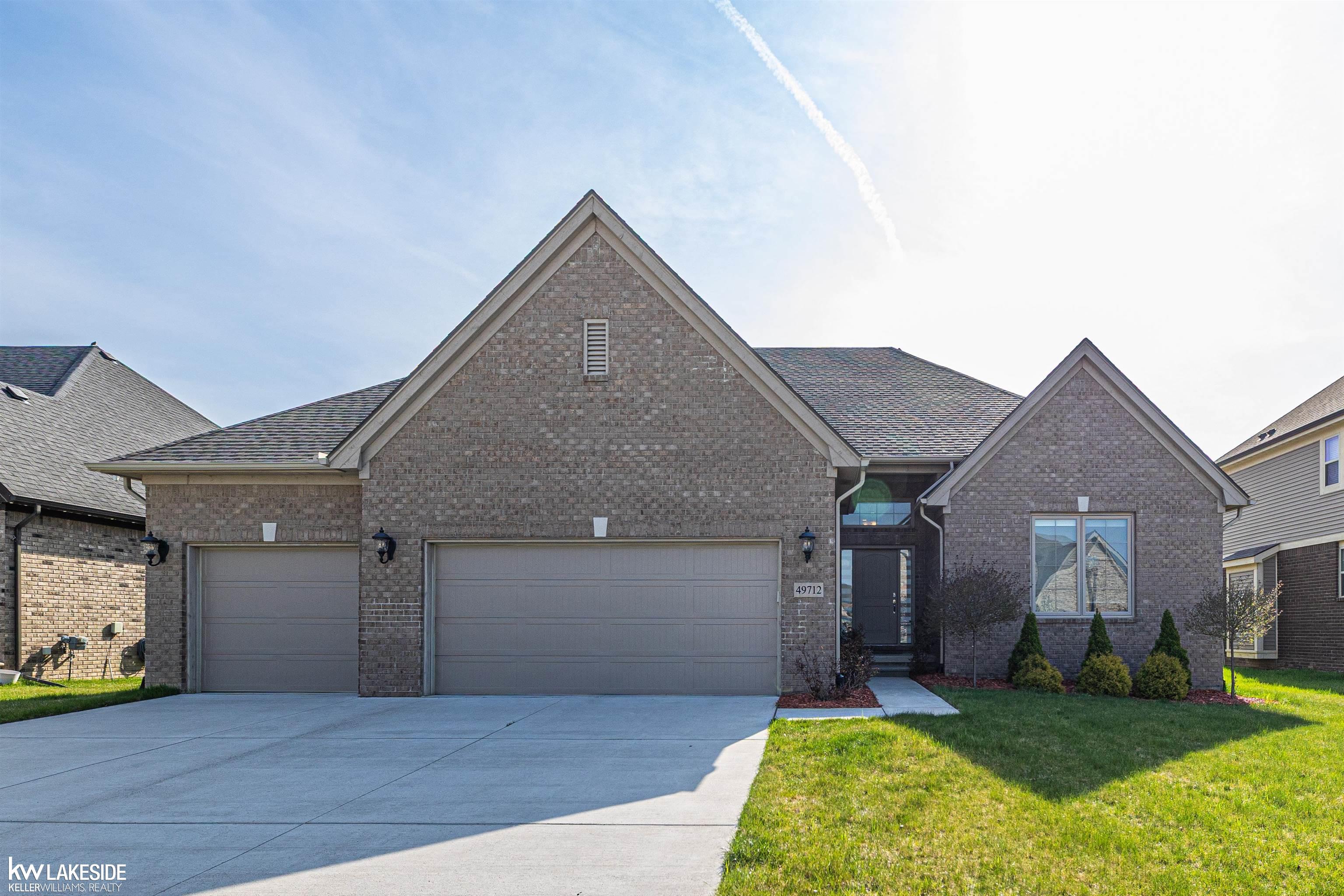 49712 Split Rock Road, Macomb, MI, 48044