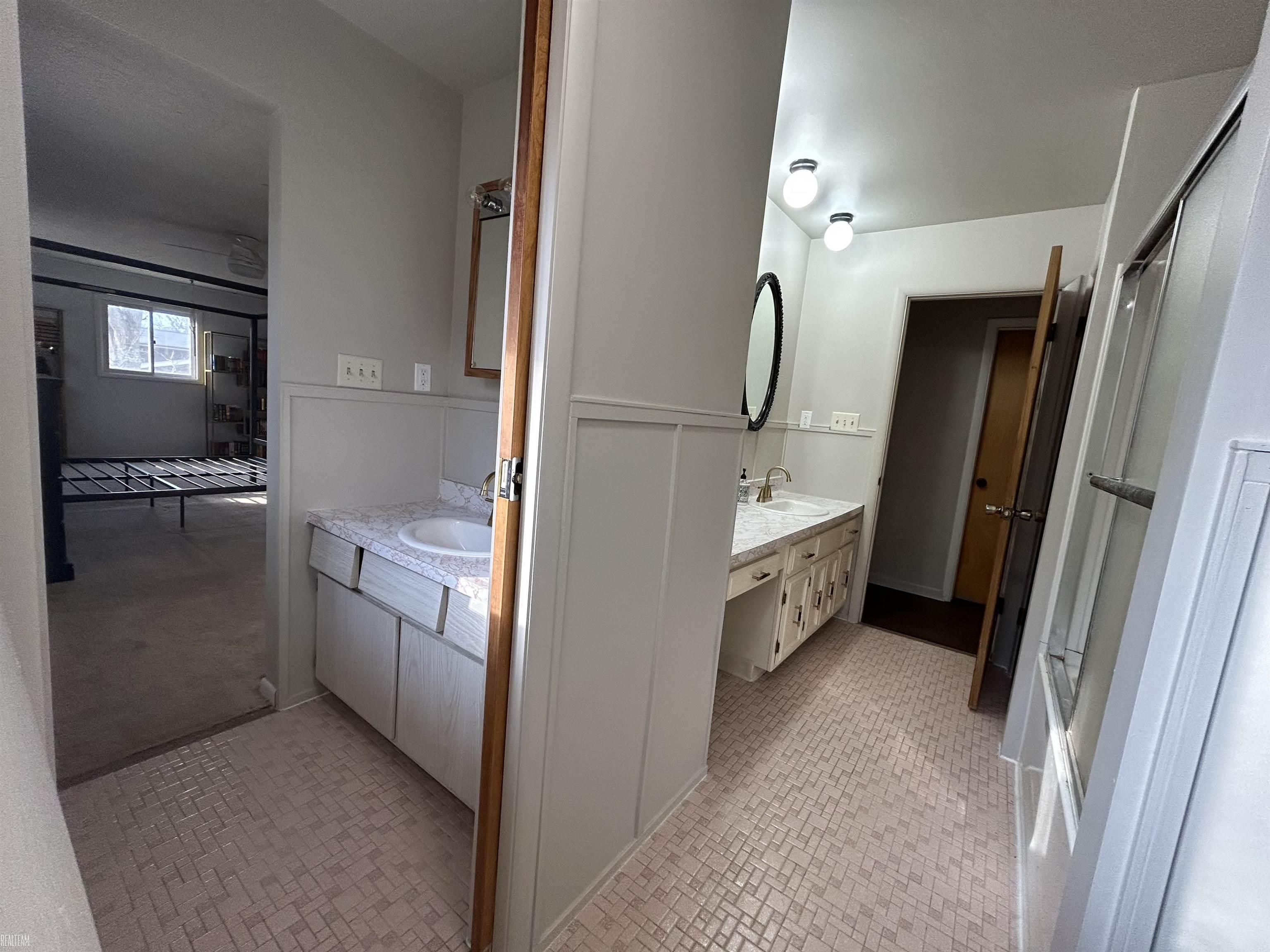 228 Indian Road, Pennfield, MI, 49017