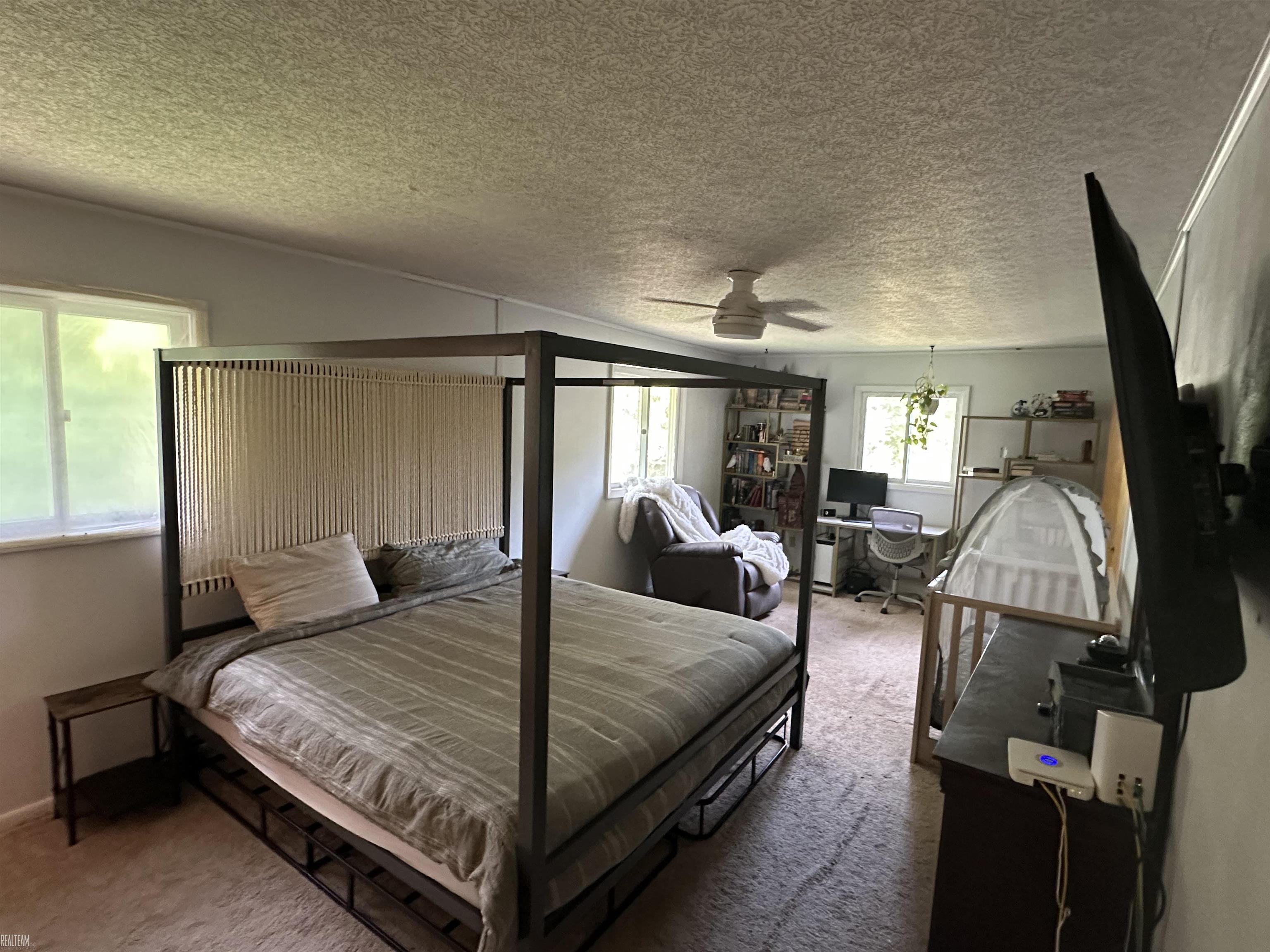 228 Indian Road, Pennfield, MI, 49017