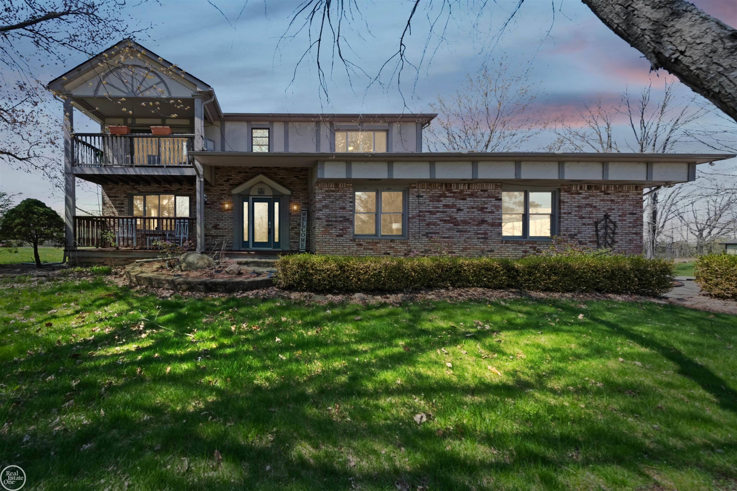 Photo 4 of Single family home for sale at 16100 30 Mile Rd, Ray, MI 48096 | MLS# 58050205311 | Listing updated on 2026-09-01