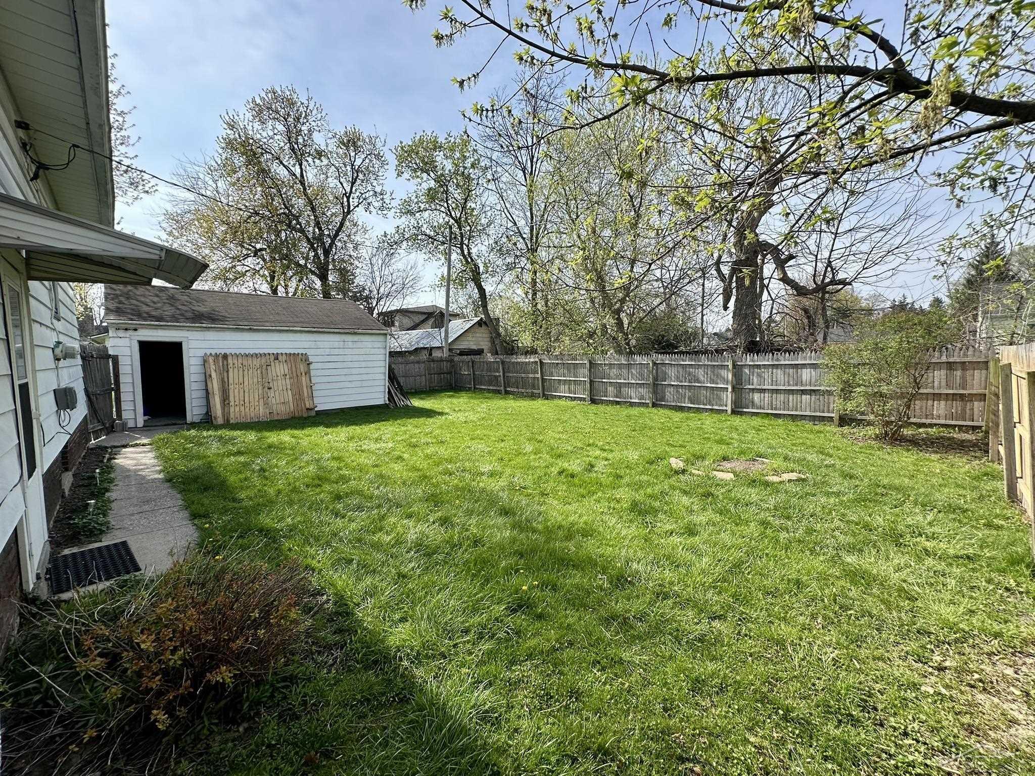 1415 Lyon Street, Saginaw, MI, 48602