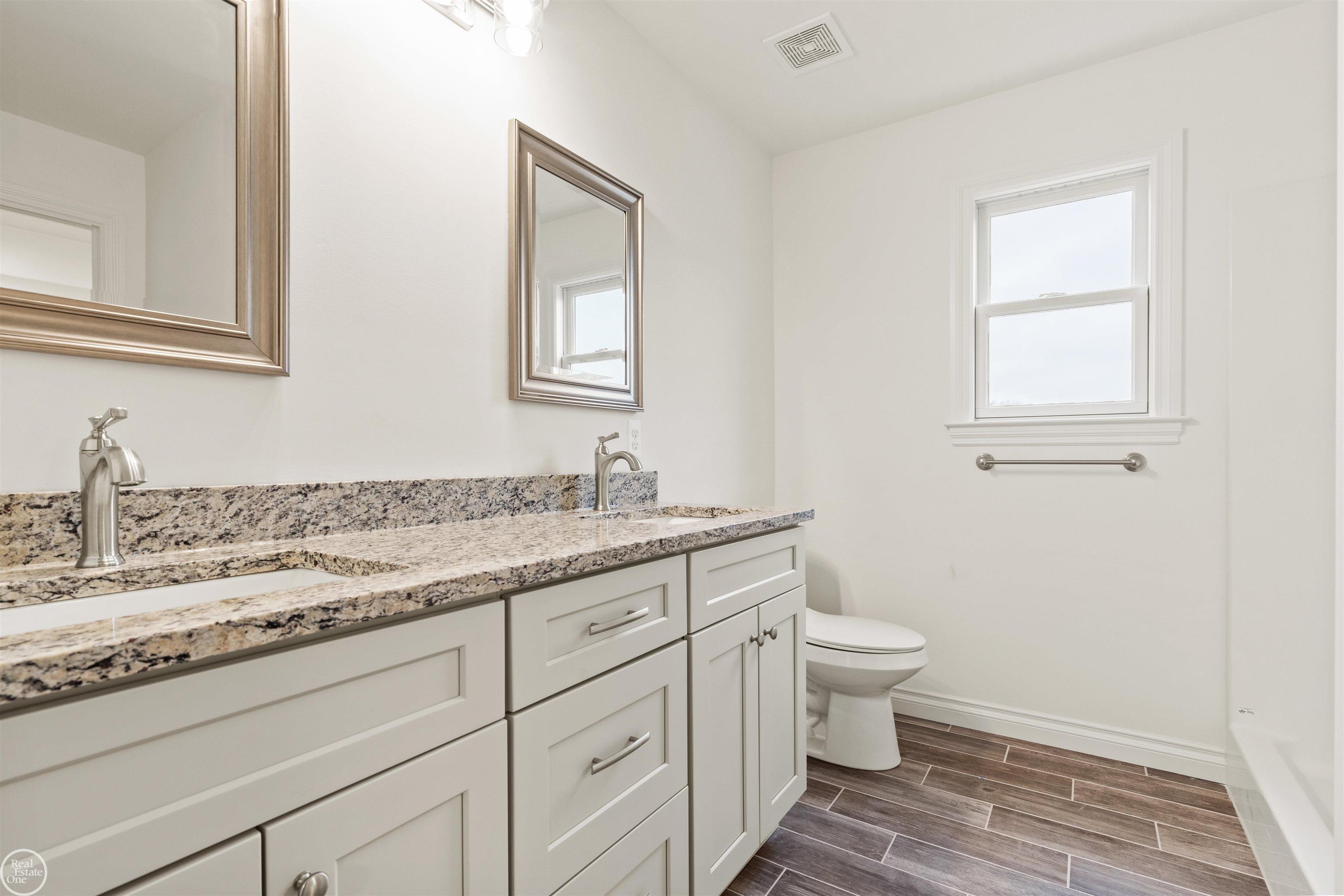 2 Riley Road, Saint Clair, MI, 48079