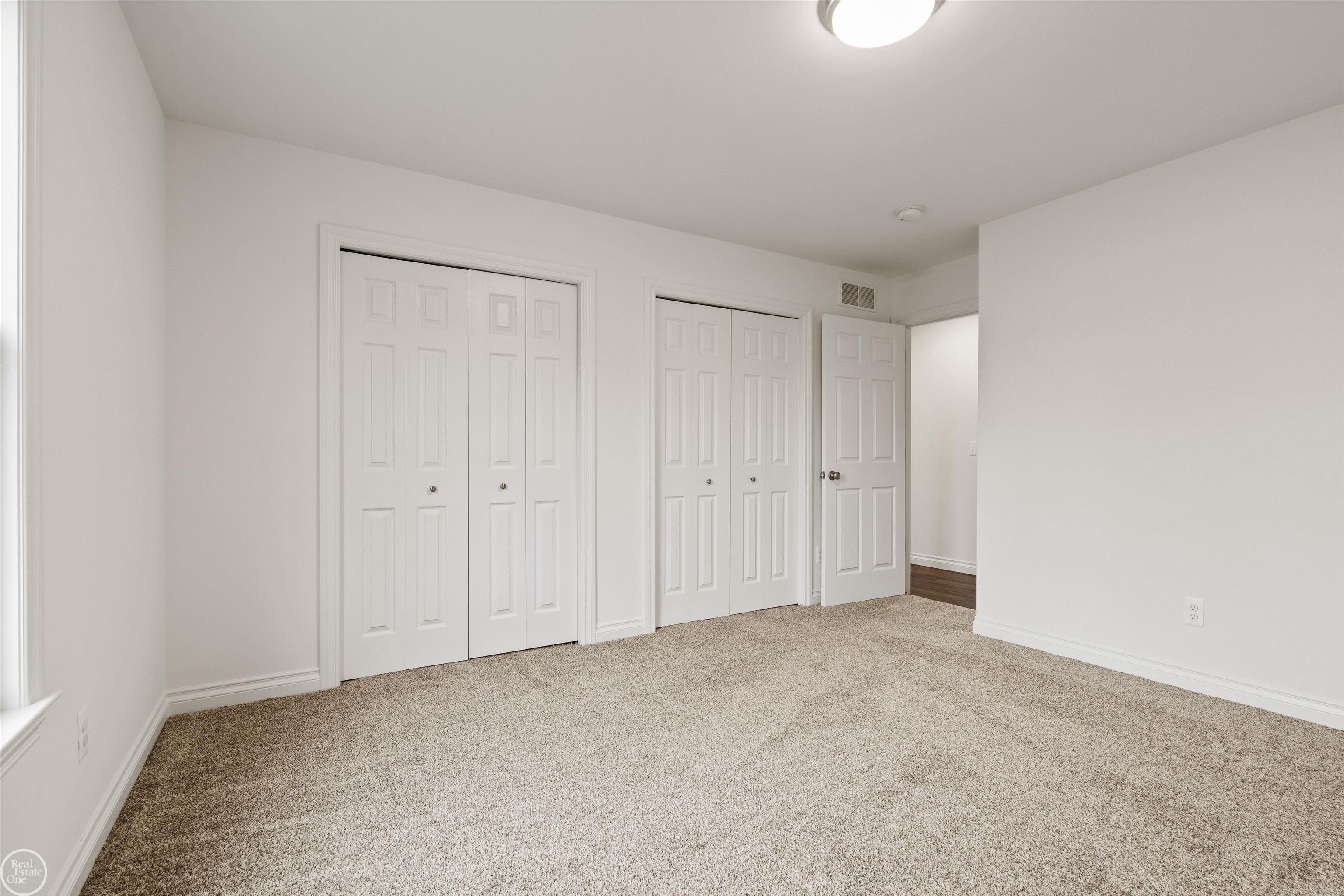 2 Riley Road, Saint Clair, MI, 48079