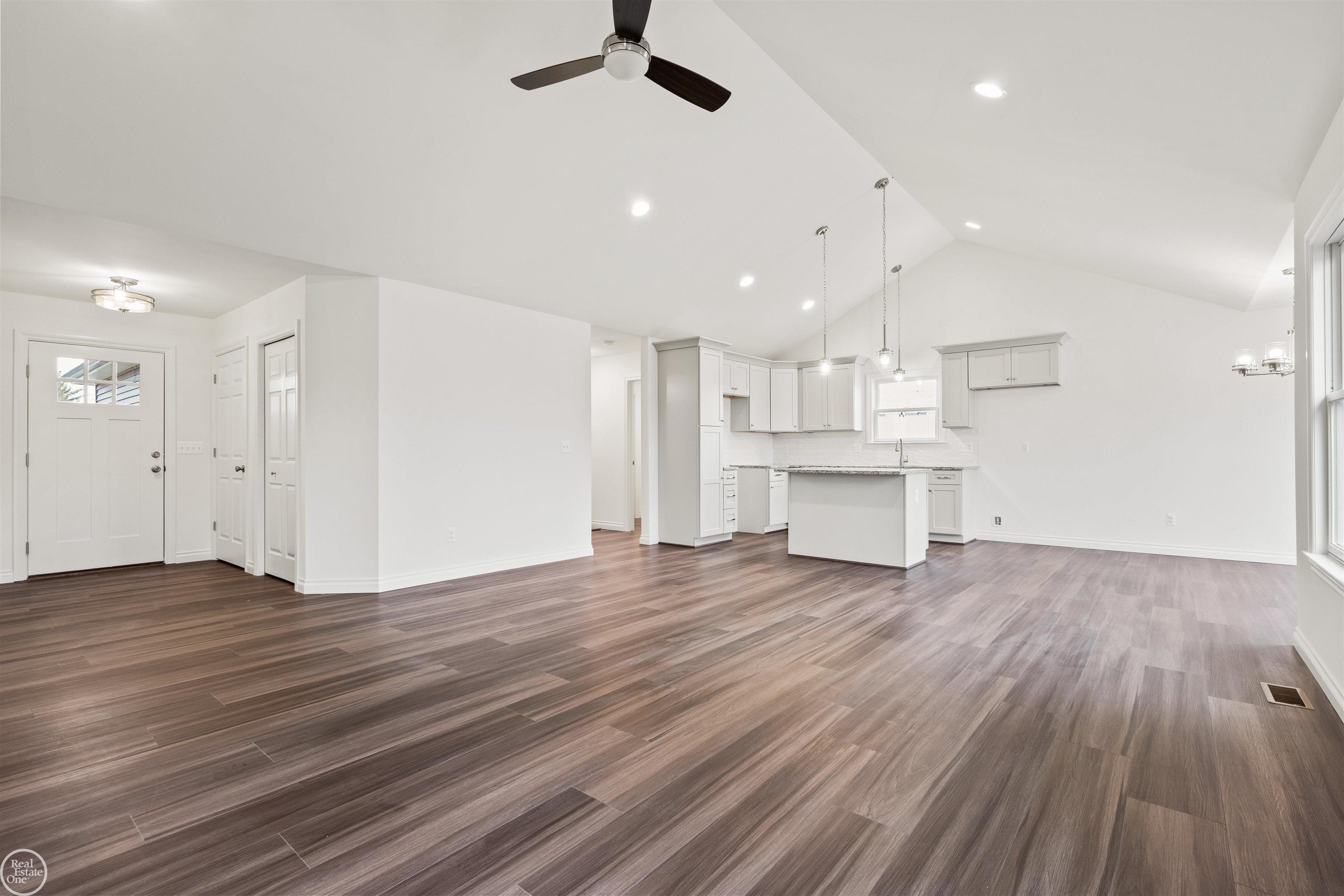 2 Riley Road, Saint Clair, MI, 48079