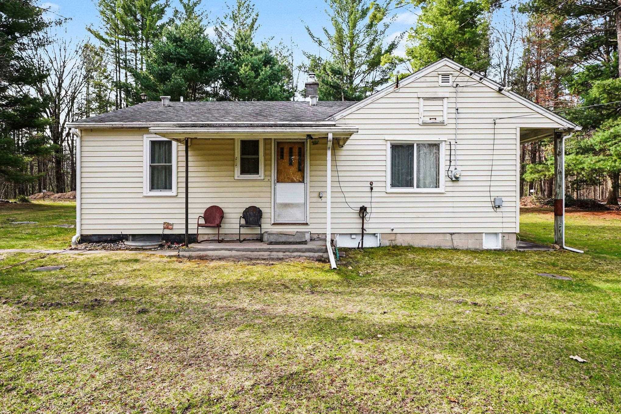 1695 Park Drive, Alger, MI, 48610