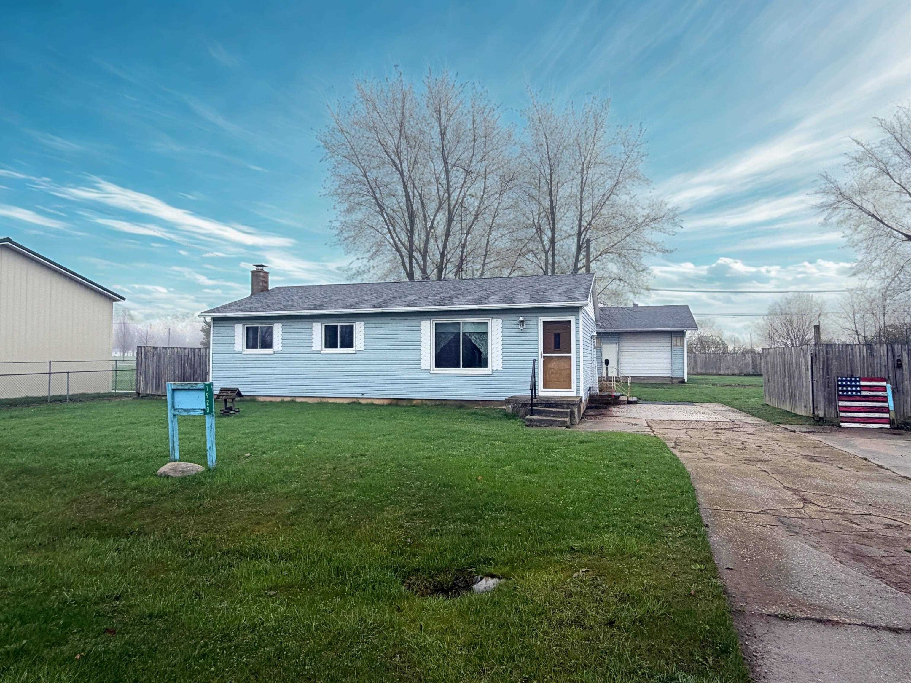 Photo 1 of Sale Pending at 1920 Circle Dr, Fairgrove, MI 48733 | MLS# 5050205324 | Listing updated on 2026-09-15