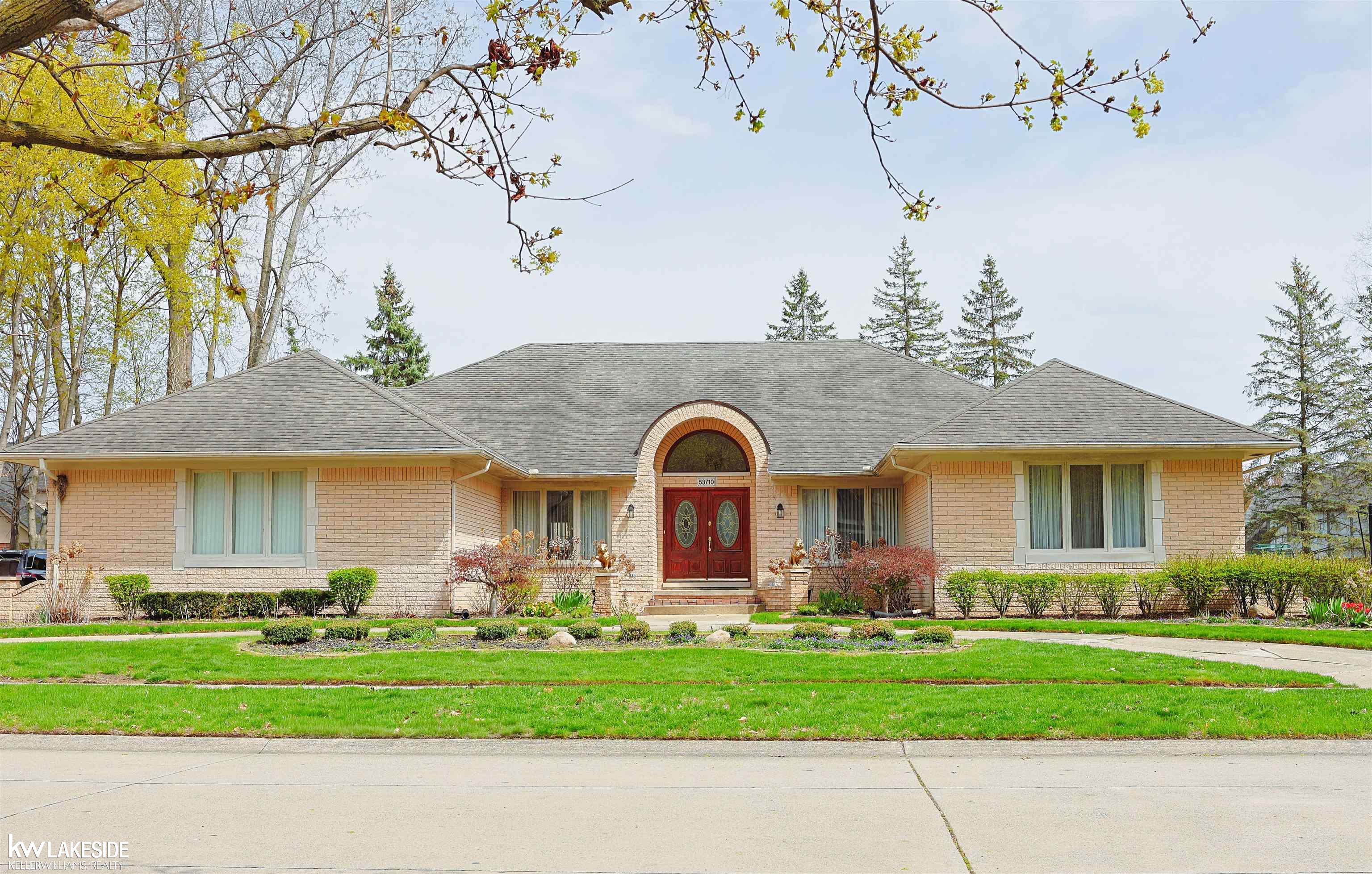 53710 Wellington Drive, Shelby, MI, 48315