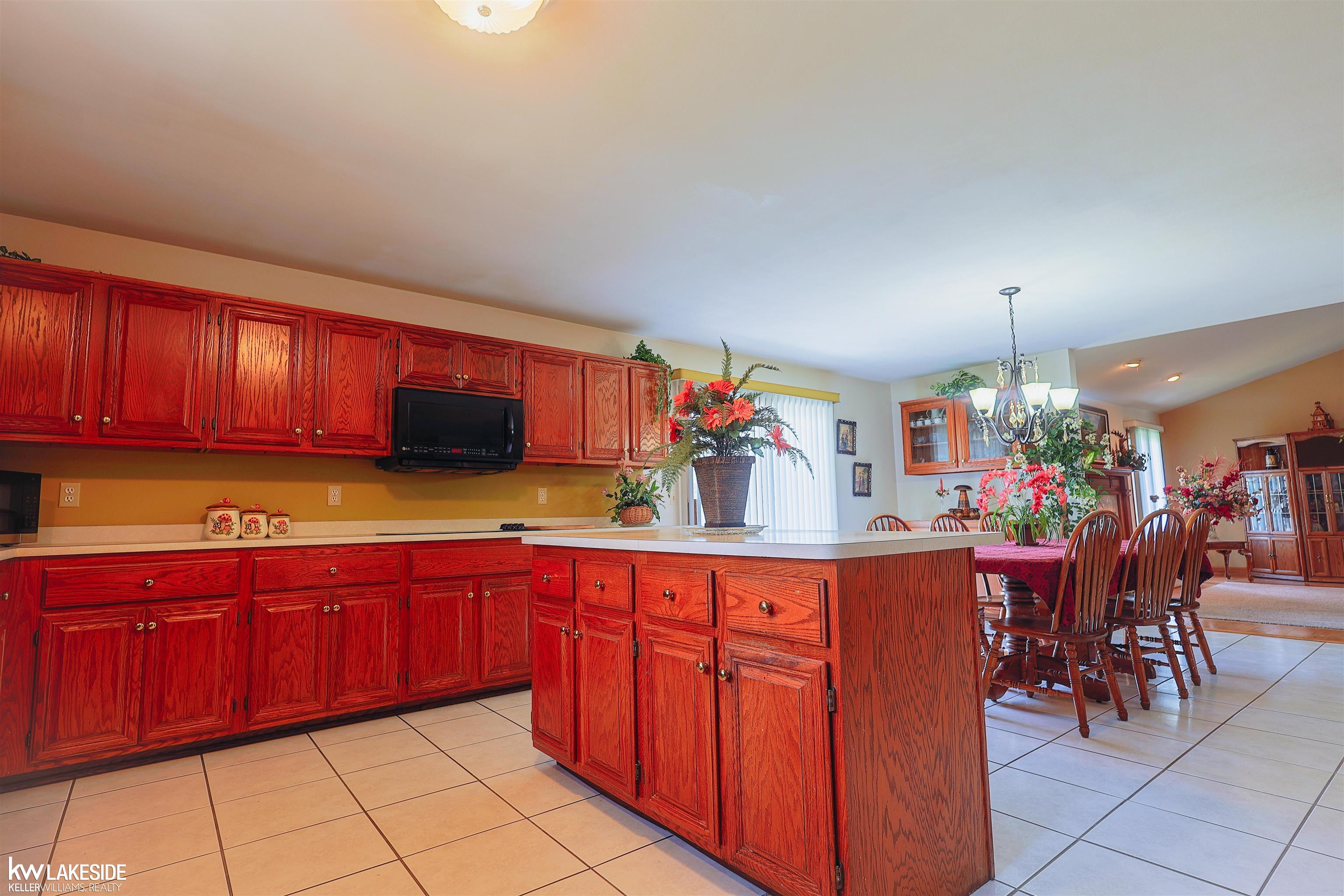 53710 Wellington Drive, Shelby, MI, 48315