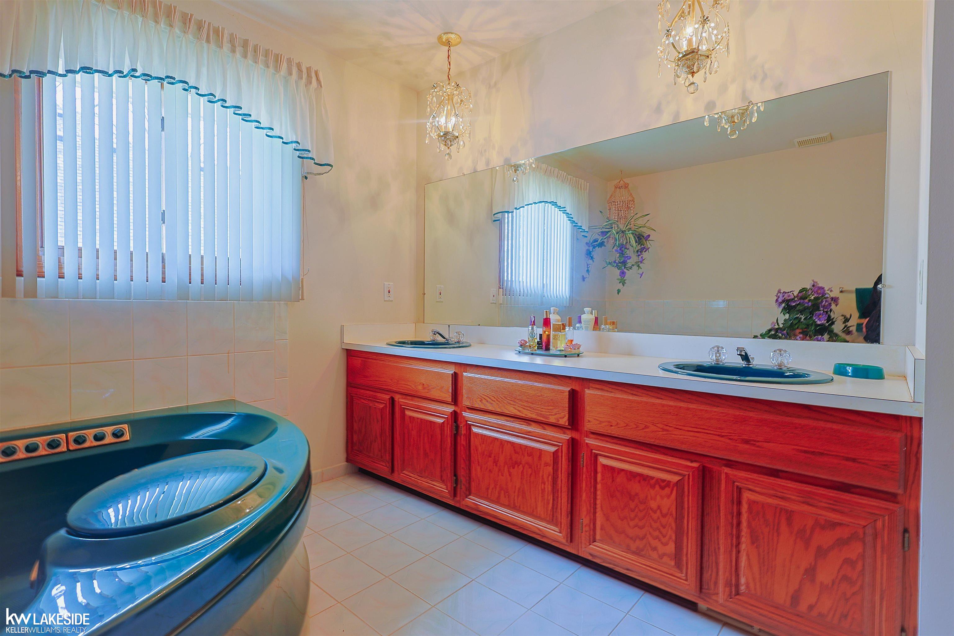 53710 Wellington Drive, Shelby, MI, 48315