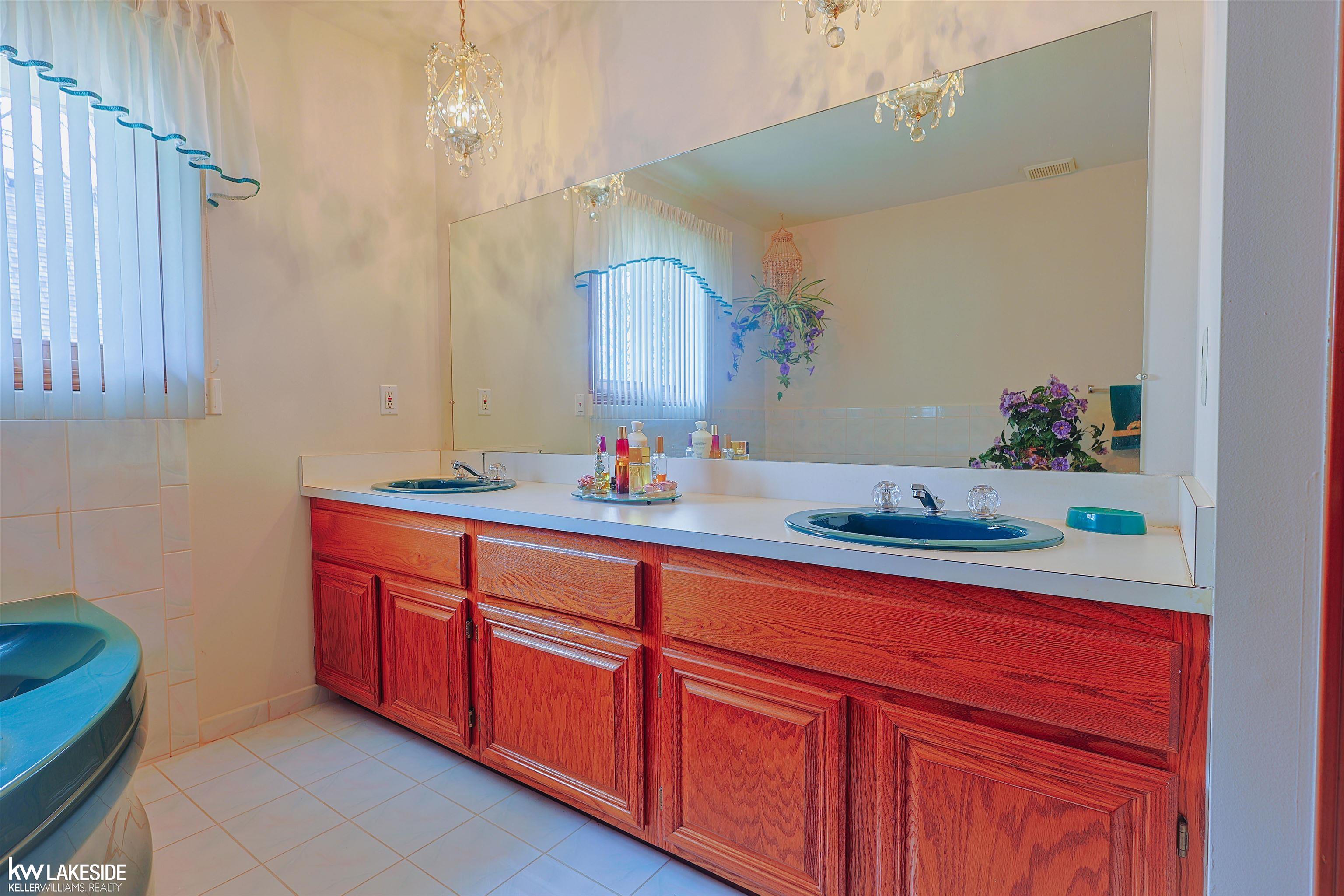 53710 Wellington Drive, Shelby, MI, 48315