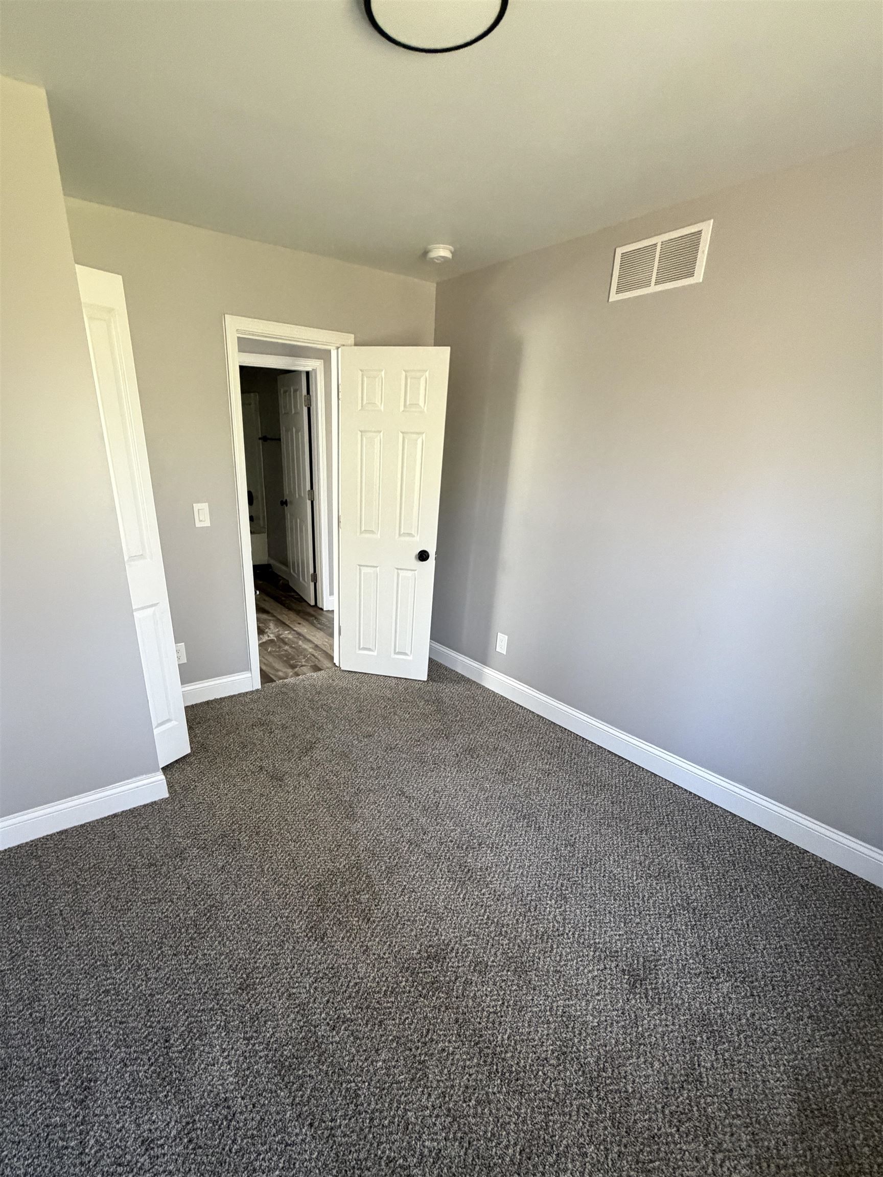 412 W Gracelawn Avenue, Flint, MI, 48505-6114