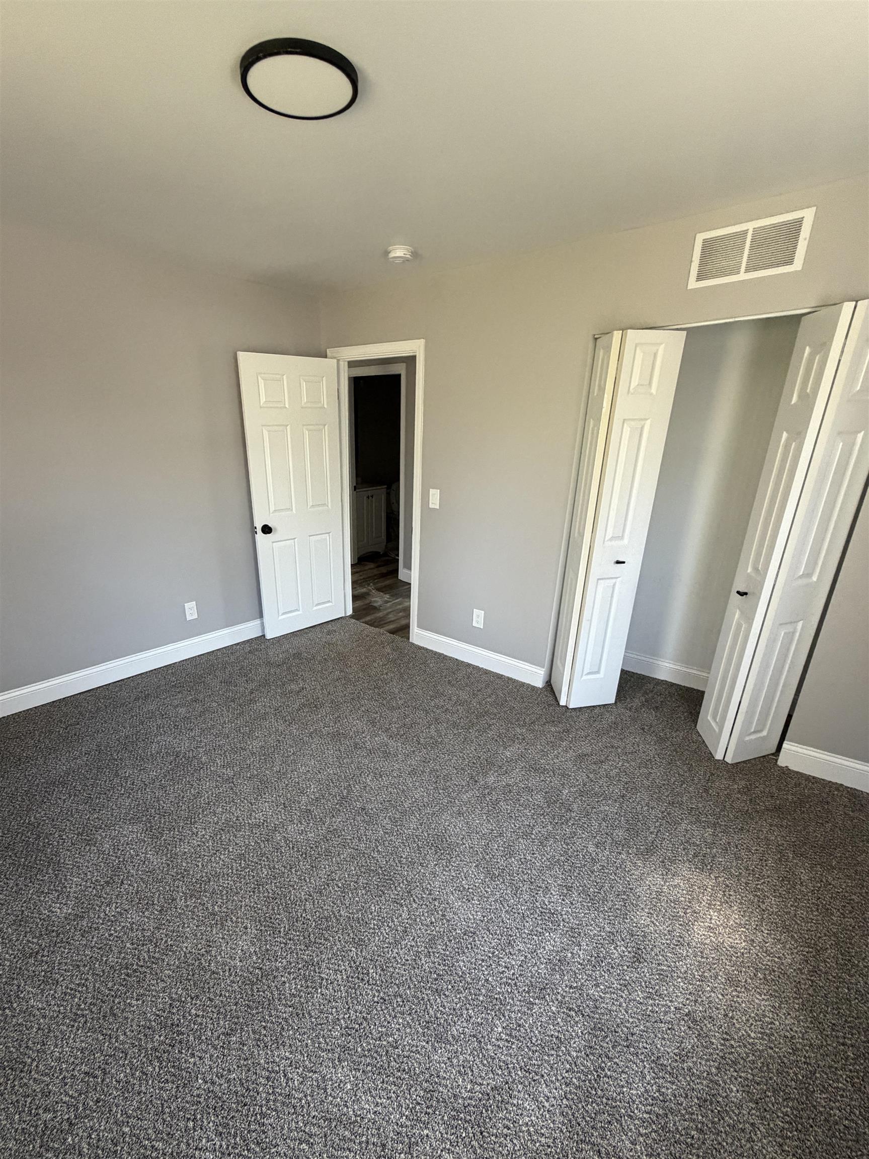 412 W Gracelawn Avenue, Flint, MI, 48505-6114