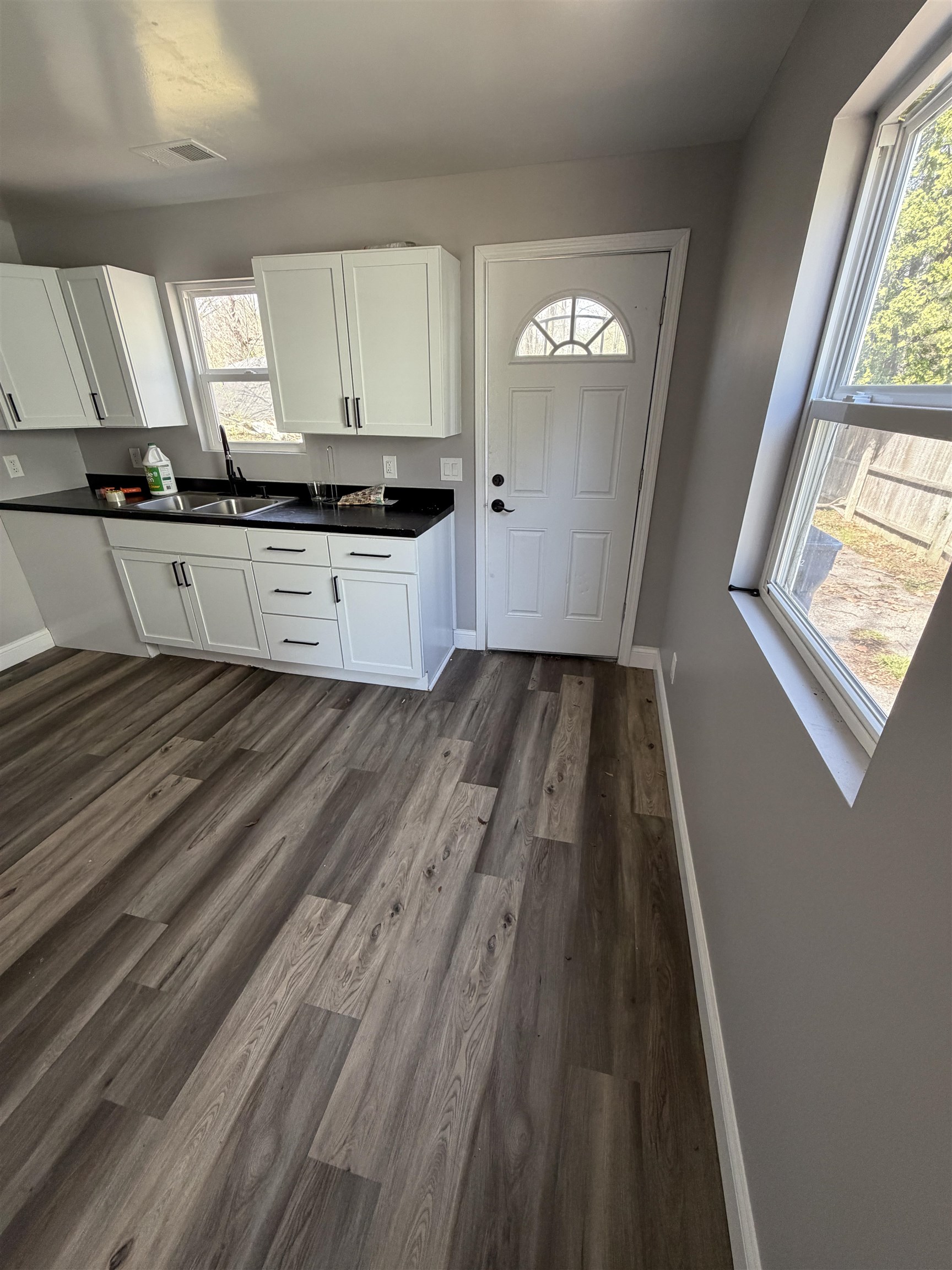 412 W Gracelawn Avenue, Flint, MI, 48505-6114