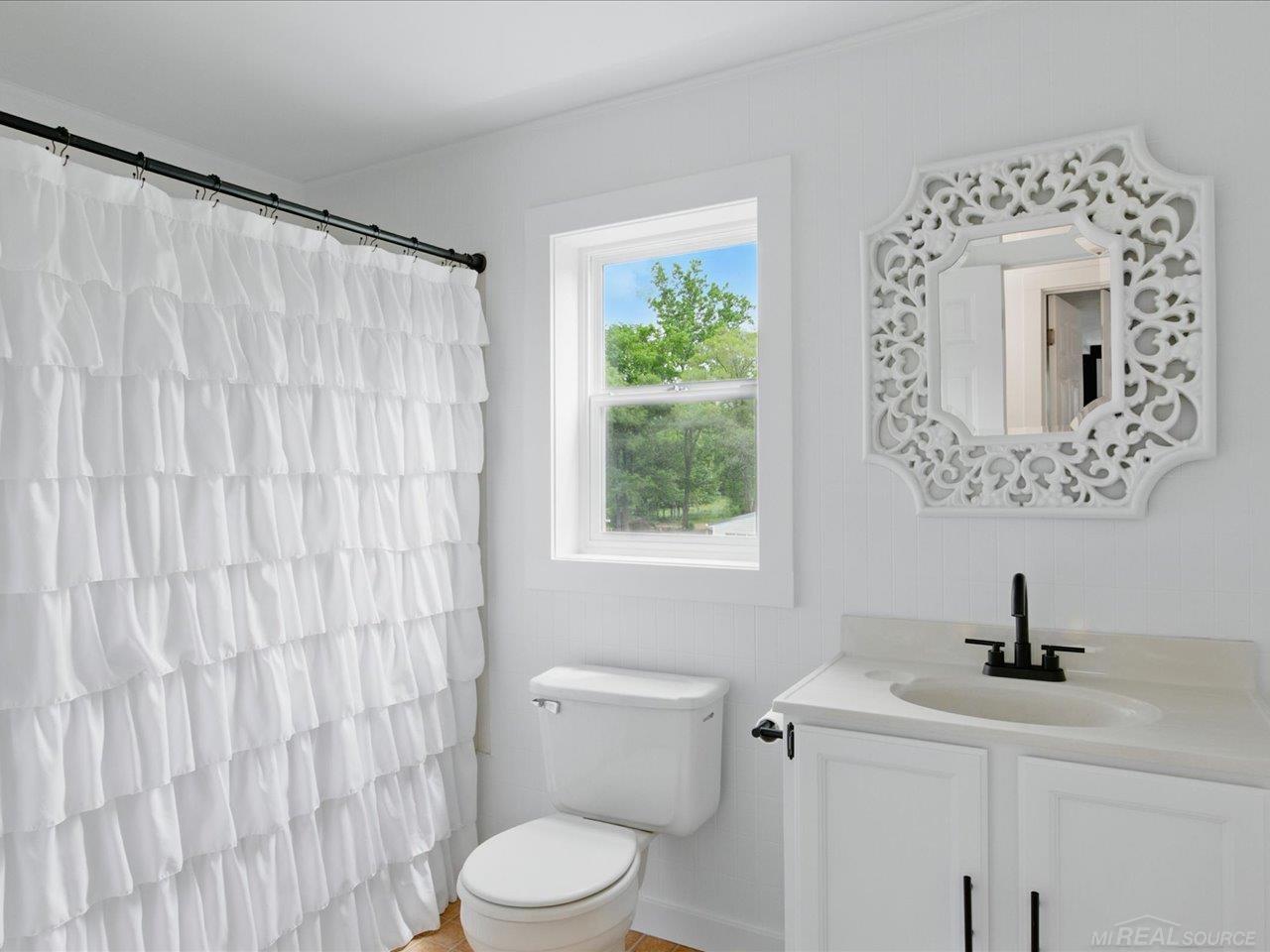 13485 S Block Road, Birch Run, MI, 48415