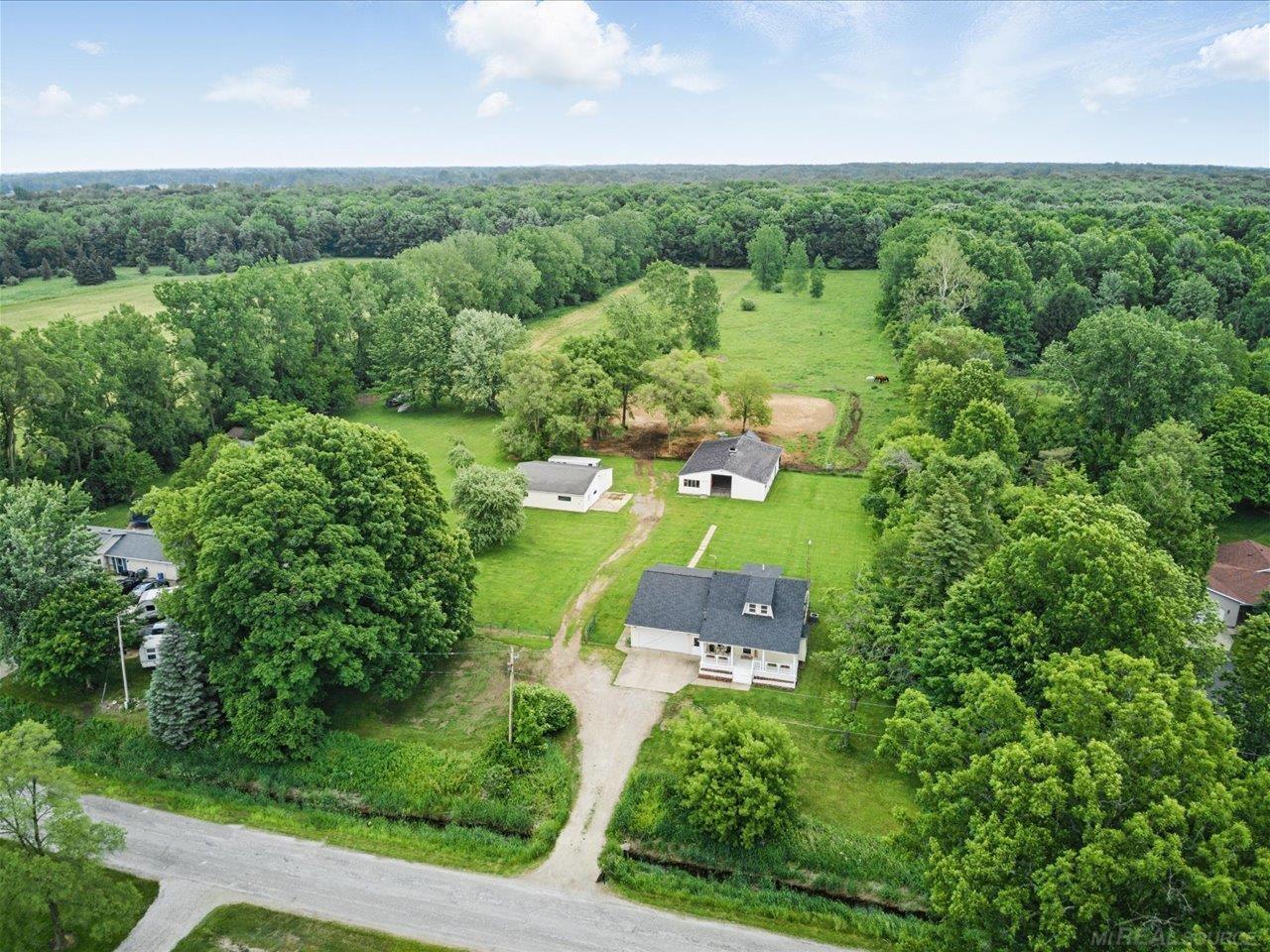 13485 S Block Road, Birch Run, MI, 48415