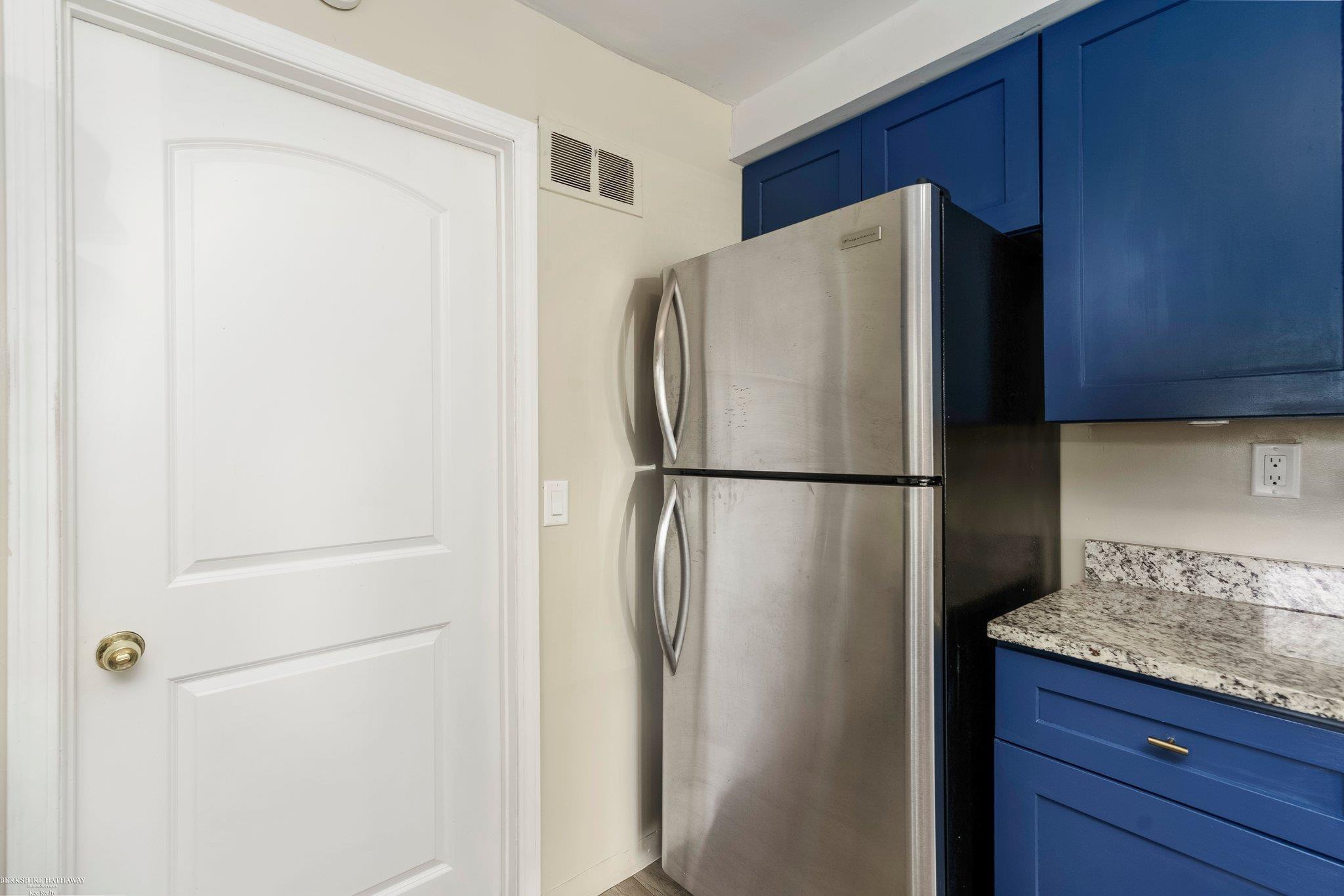 21525 Brys Drive, Saint Clair Shores, MI, 48080