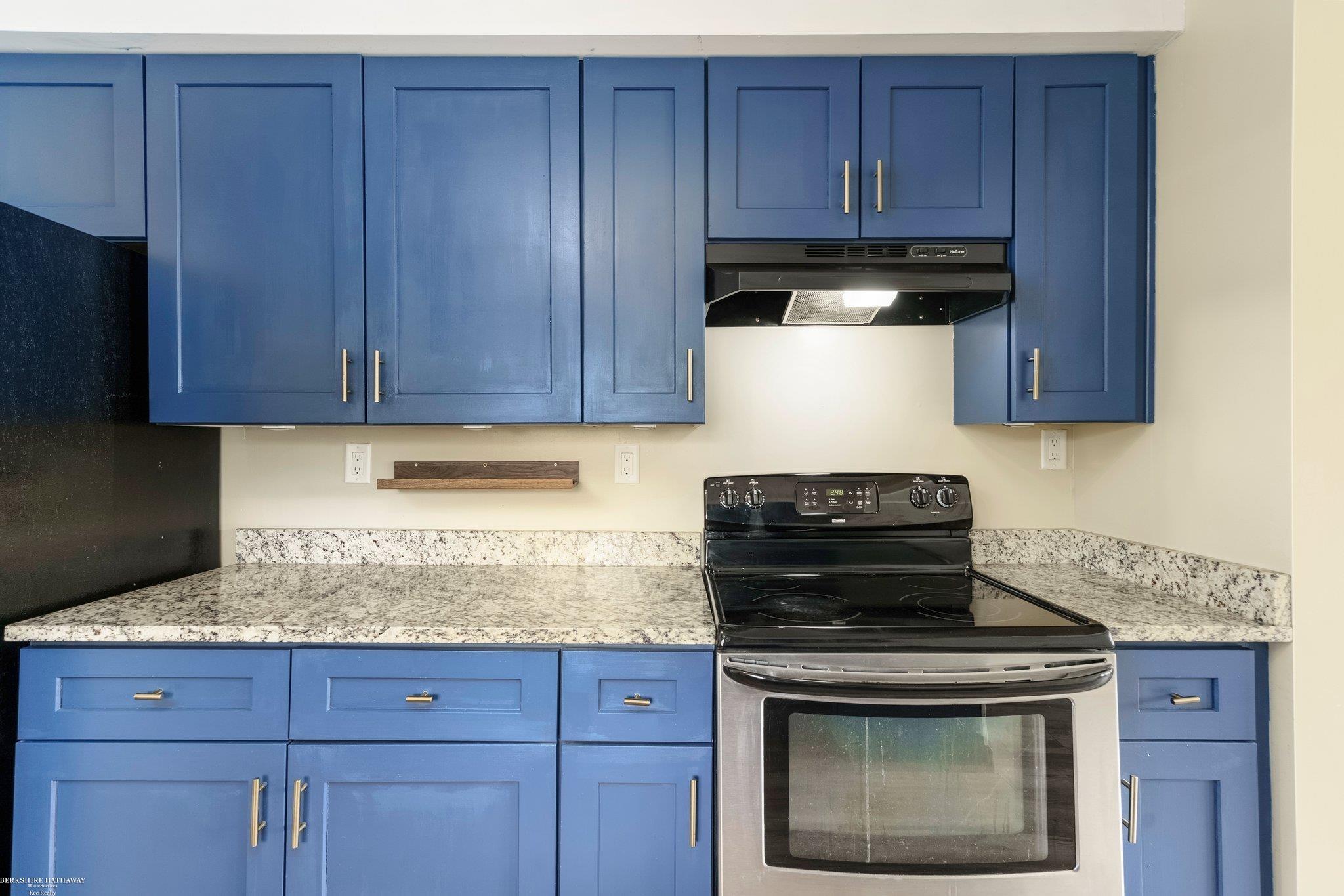 21525 Brys Drive, Saint Clair Shores, MI, 48080
