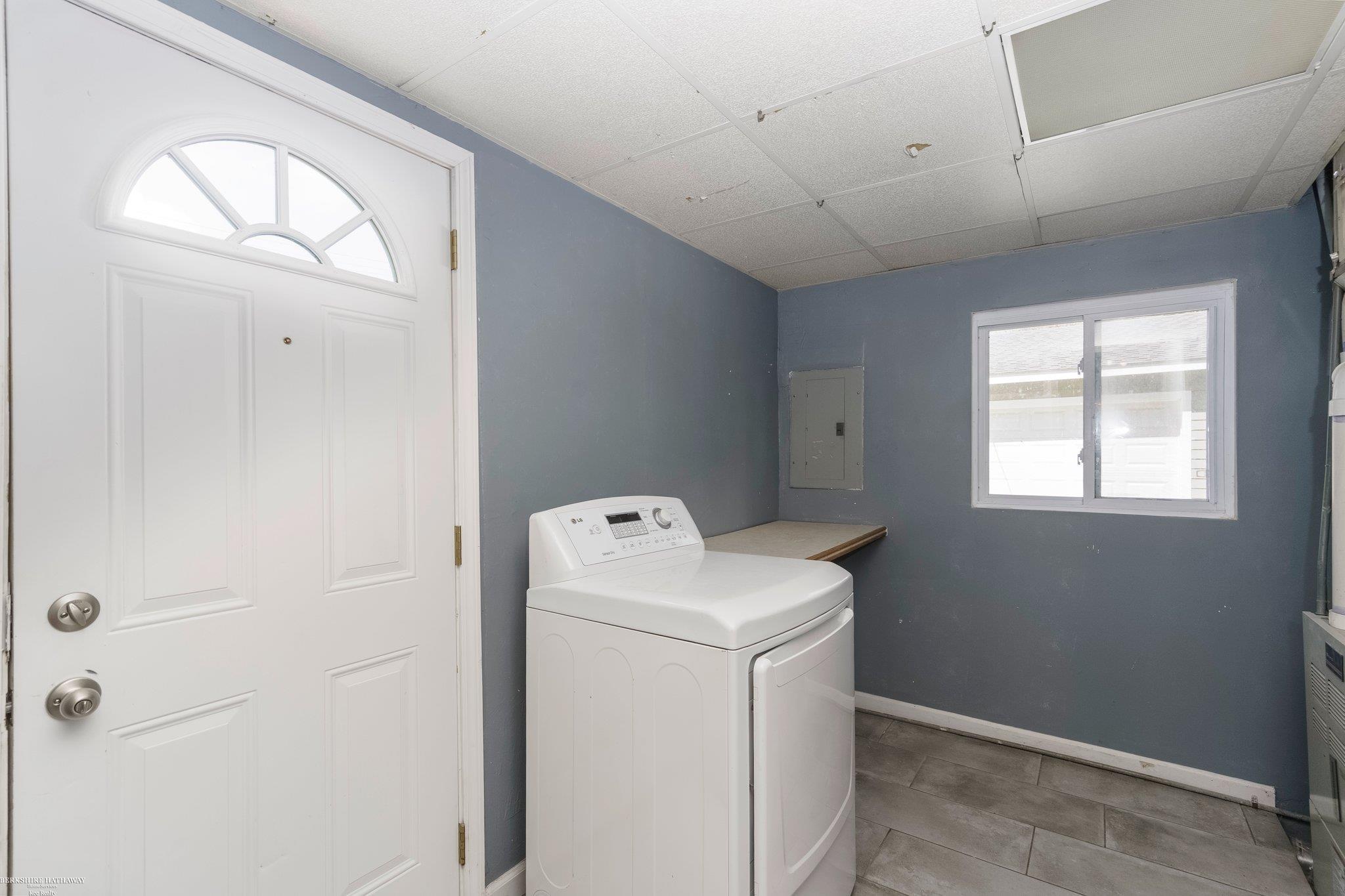 21525 Brys Drive, Saint Clair Shores, MI, 48080