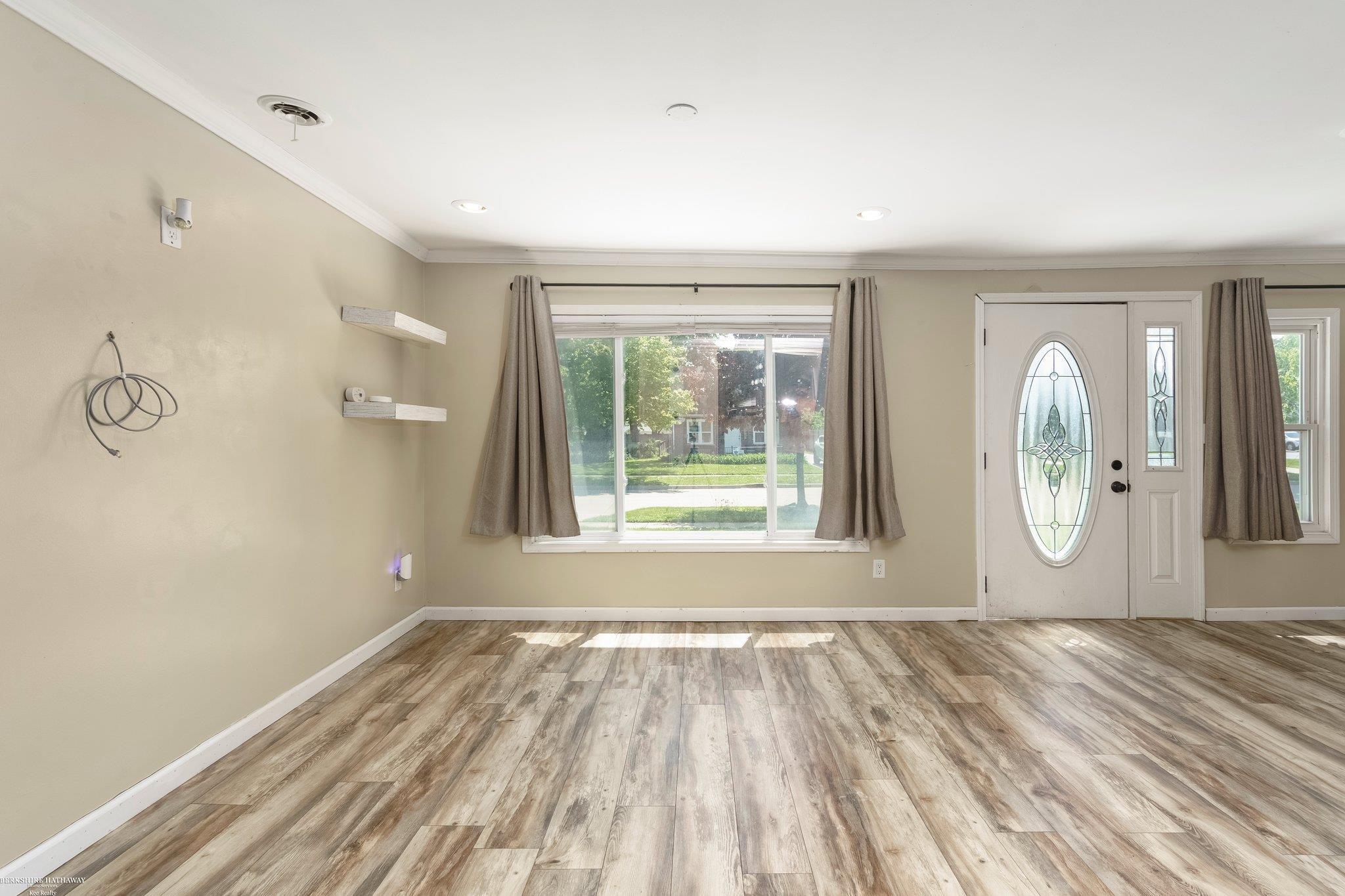 21525 Brys Drive, Saint Clair Shores, MI, 48080