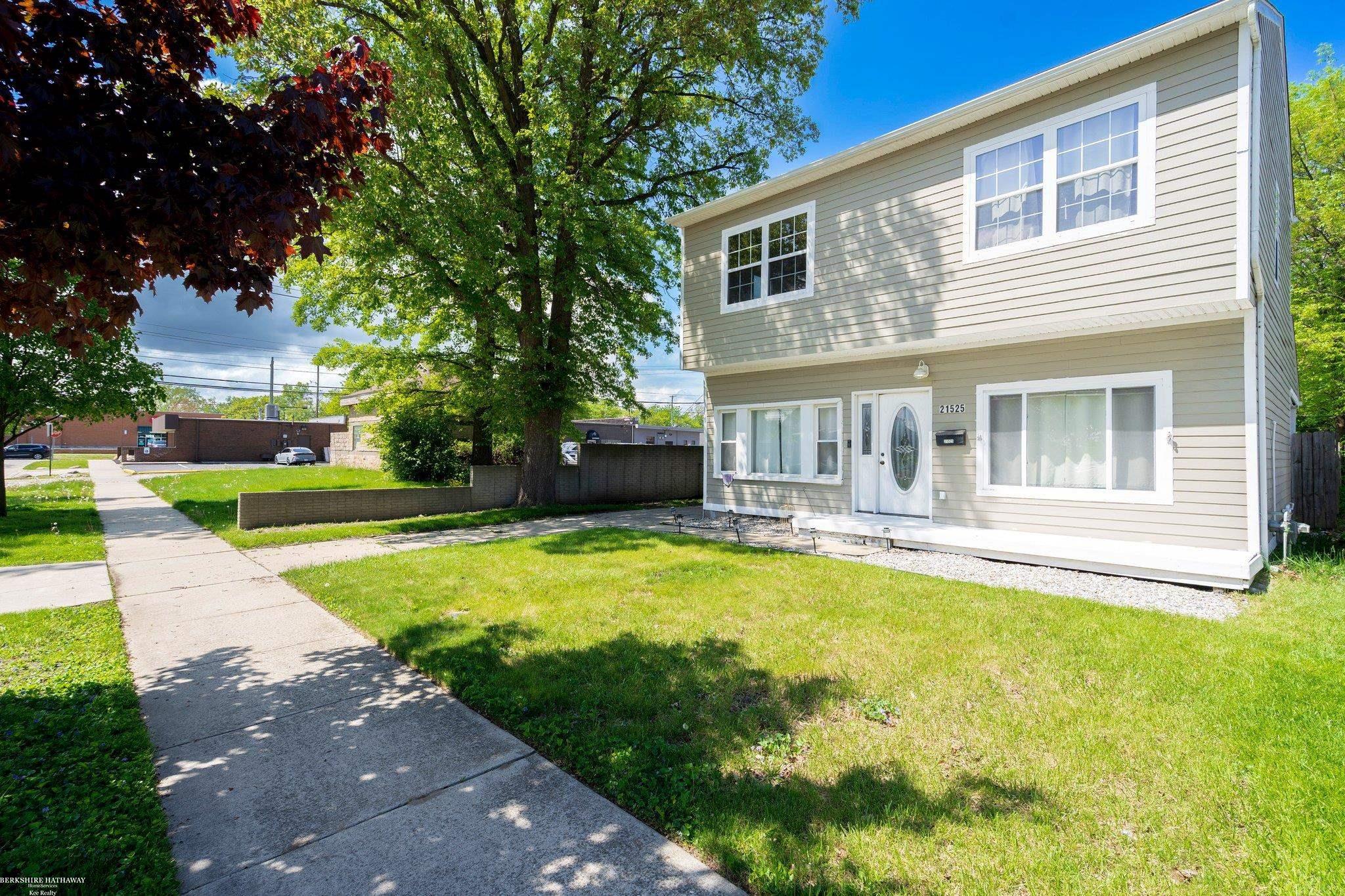 21525 Brys Drive, Saint Clair Shores, MI, 48080