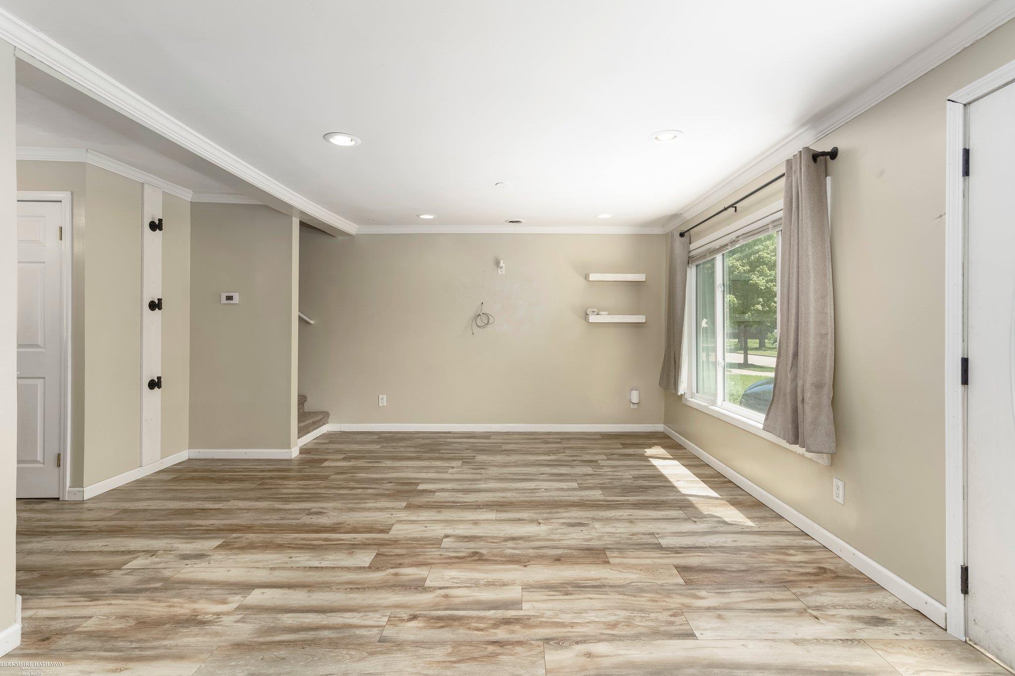 21525 Brys Drive, Saint Clair Shores, MI, 48080