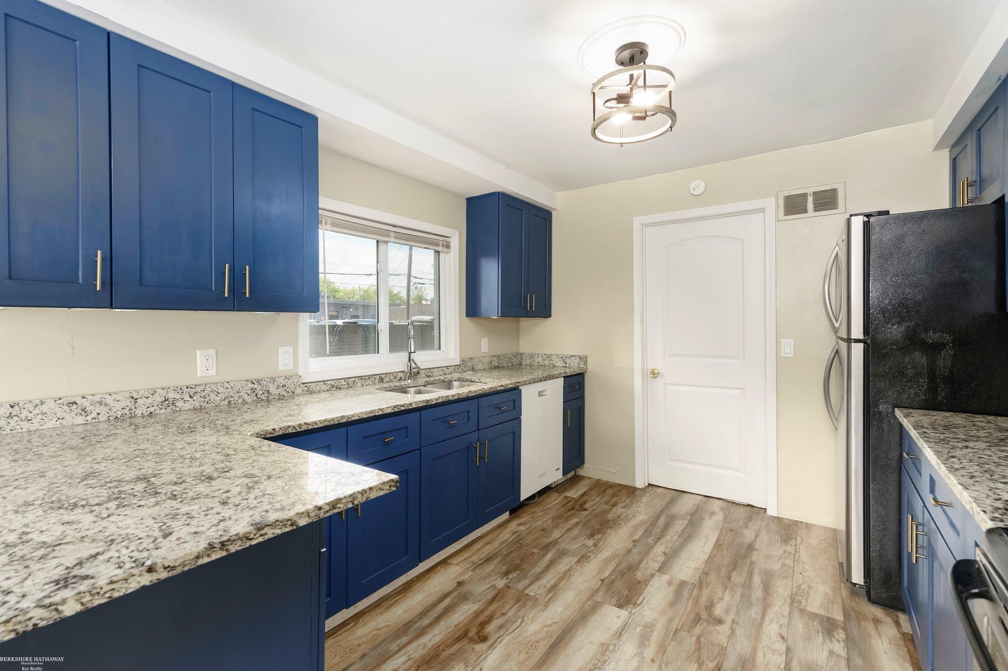 21525 Brys Drive, Saint Clair Shores, MI, 48080