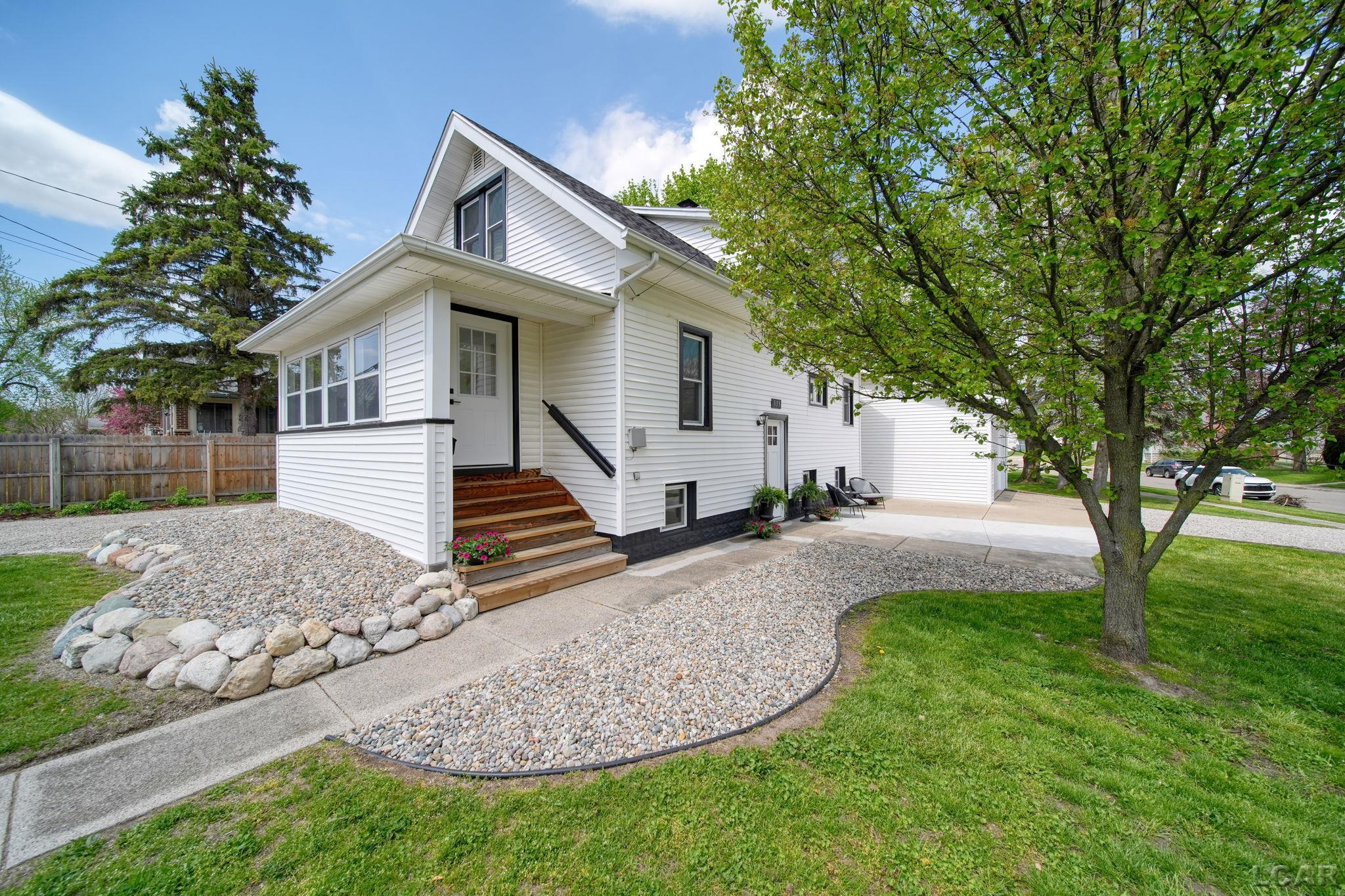 220 Comstock Street, Adrian, MI, 49221