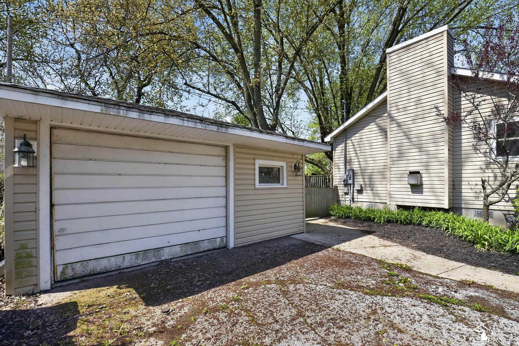 7795 Glenfield Drive, Monroe, MI, 48161
