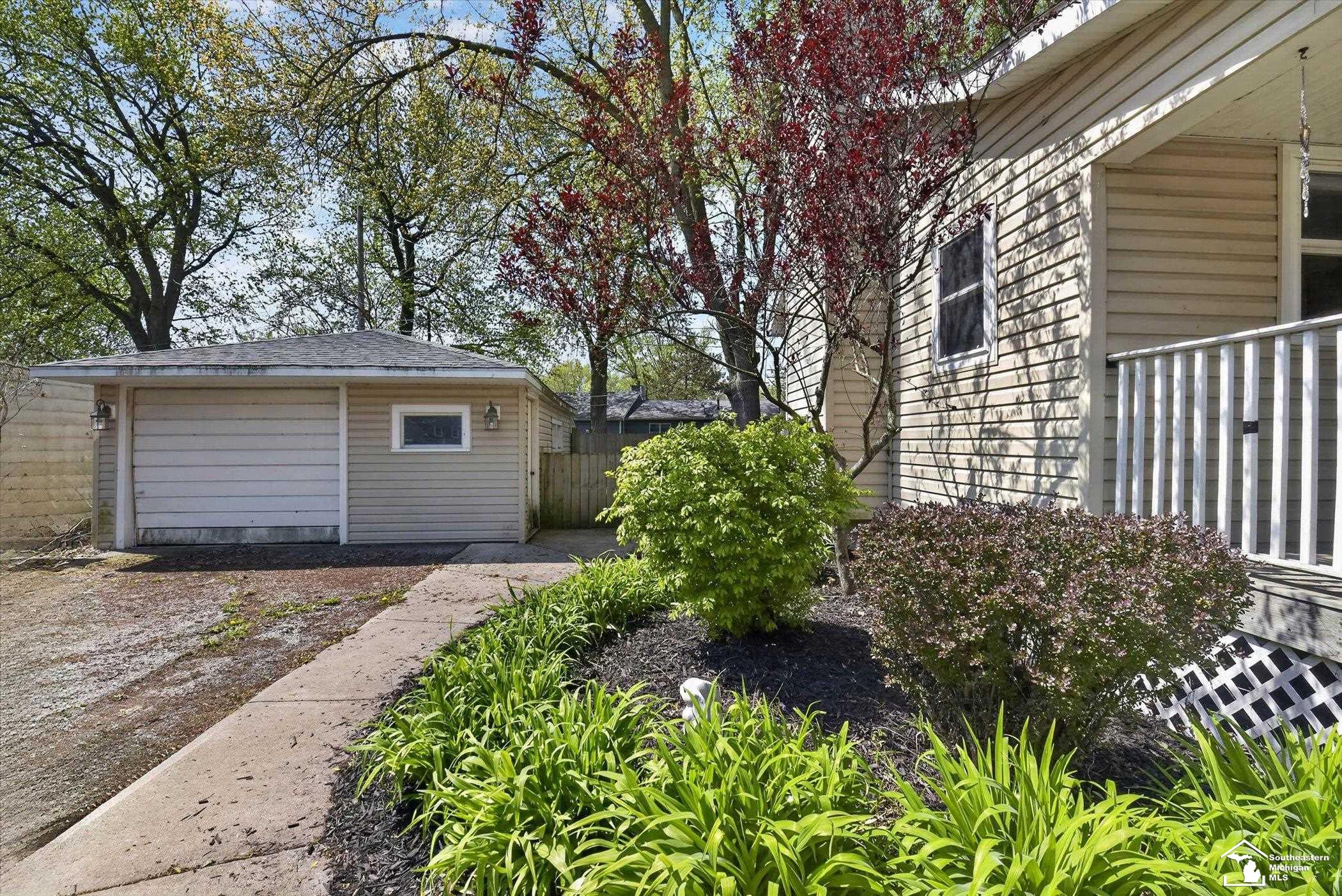 7795 Glenfield Drive, Monroe, MI, 48161