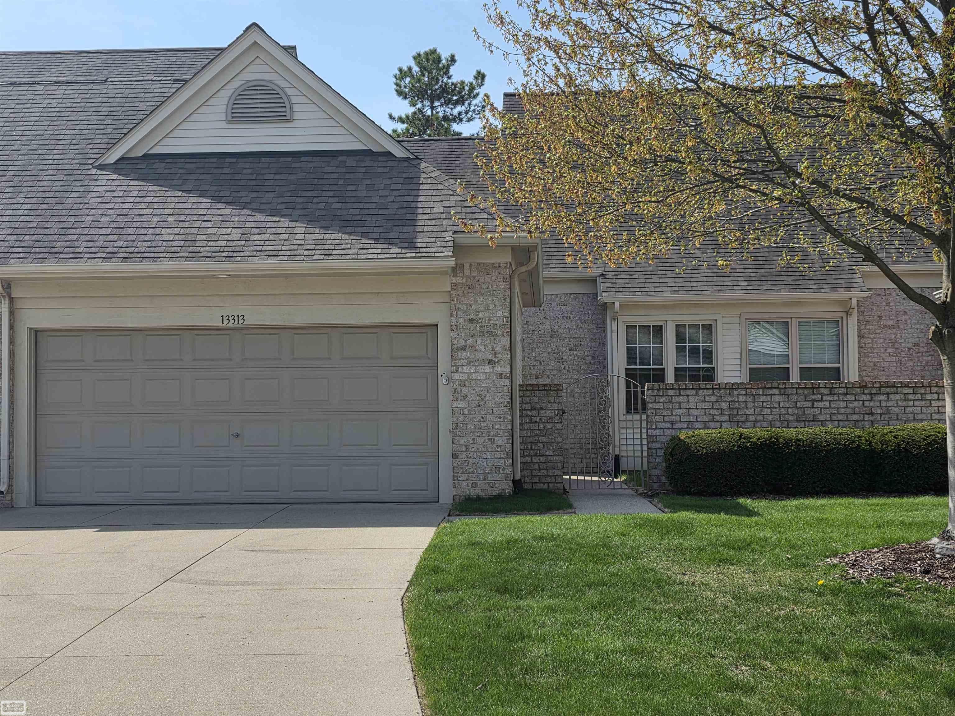 13313 Wyndemere Circle, Sterling Heights, MI, 48313