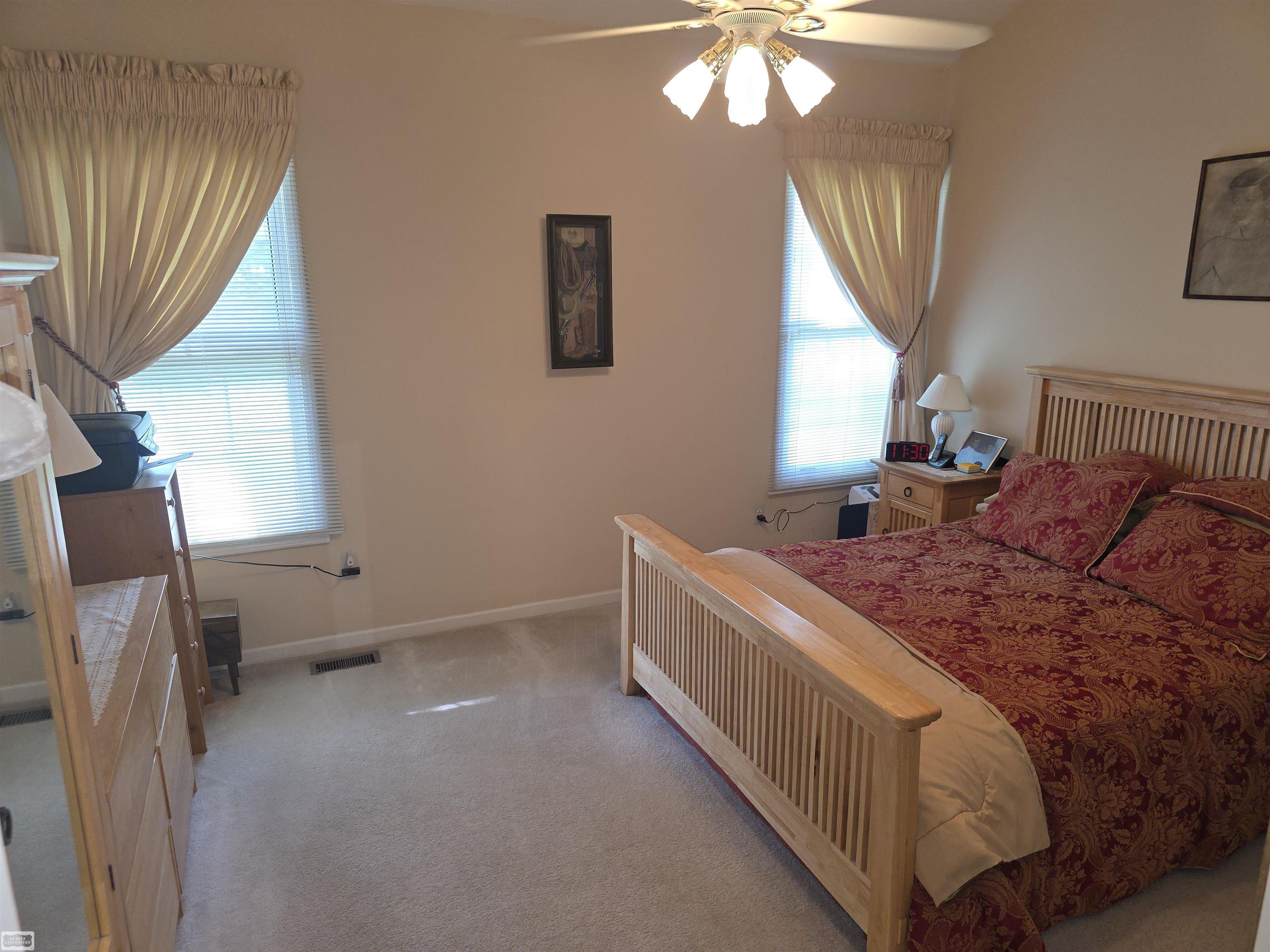 13313 Wyndemere Circle, Sterling Heights, MI, 48313