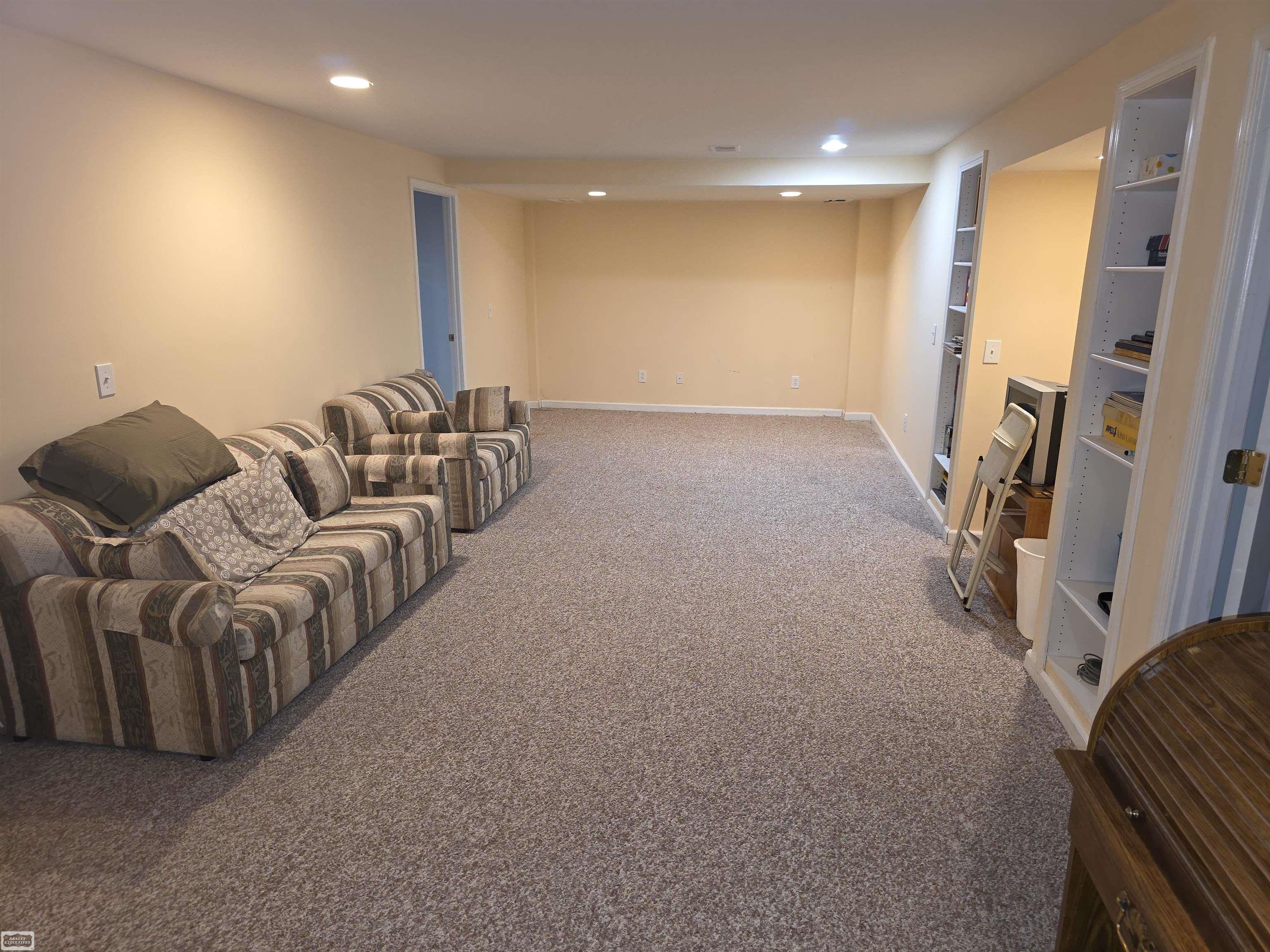 13313 Wyndemere Circle, Sterling Heights, MI, 48313