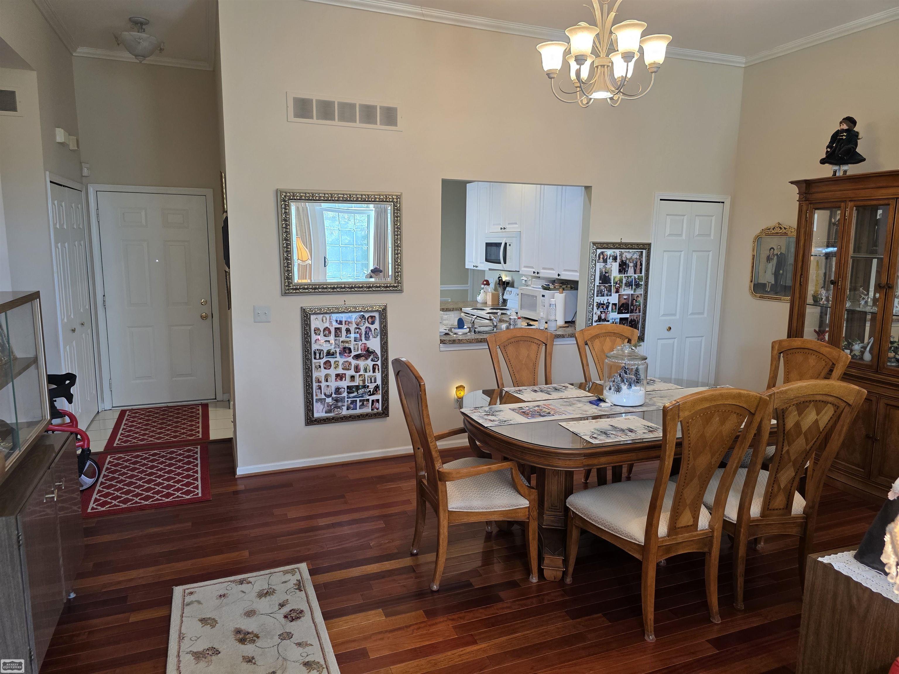13313 Wyndemere Circle, Sterling Heights, MI, 48313
