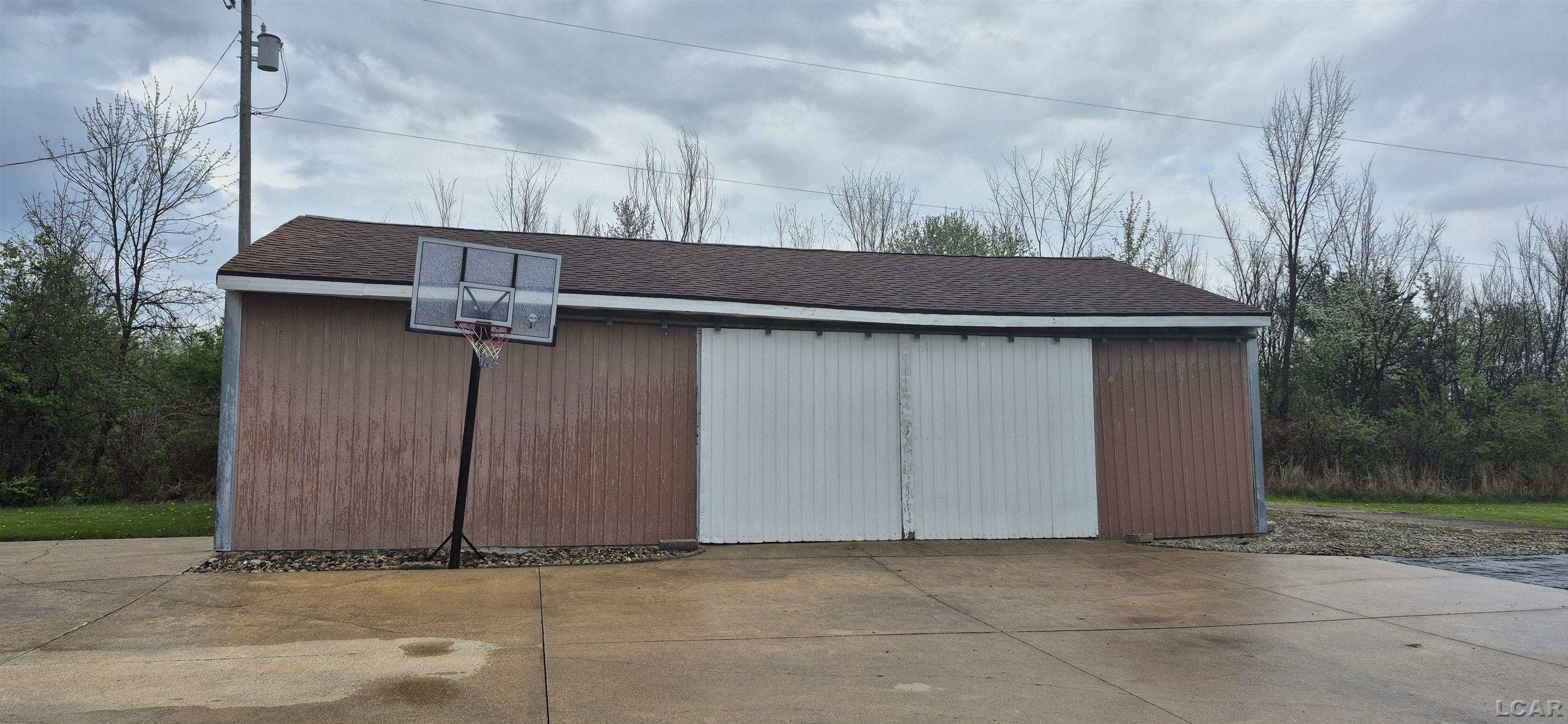 9300 Matthews Highway, Tecumseh, MI, 49286