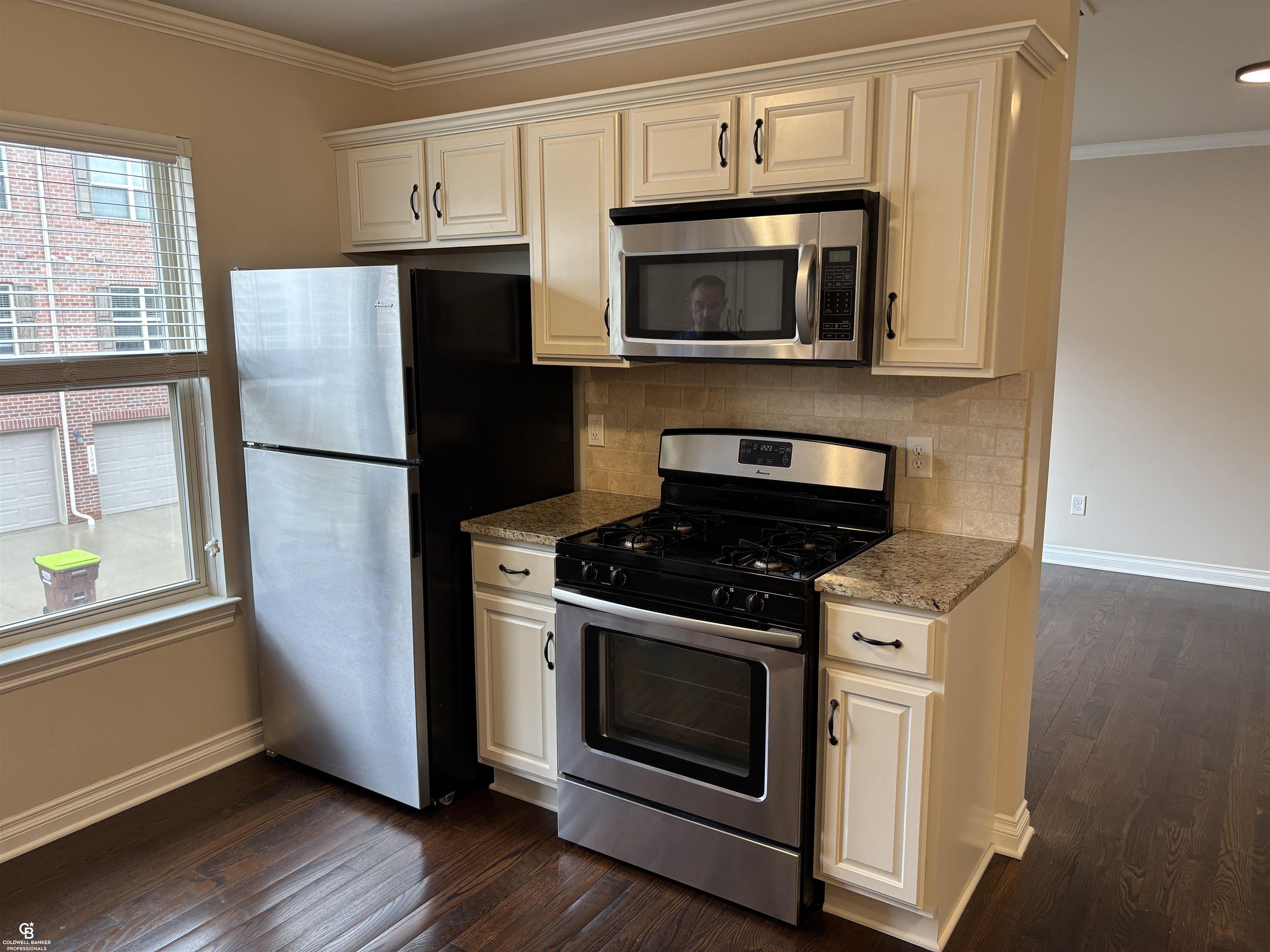 Photo 4 of Condo for sale at 13113 Woodridge Cir, Plymouth, MI 48170 | MLS# 58050205401 | Listing updated on 2026-09-17