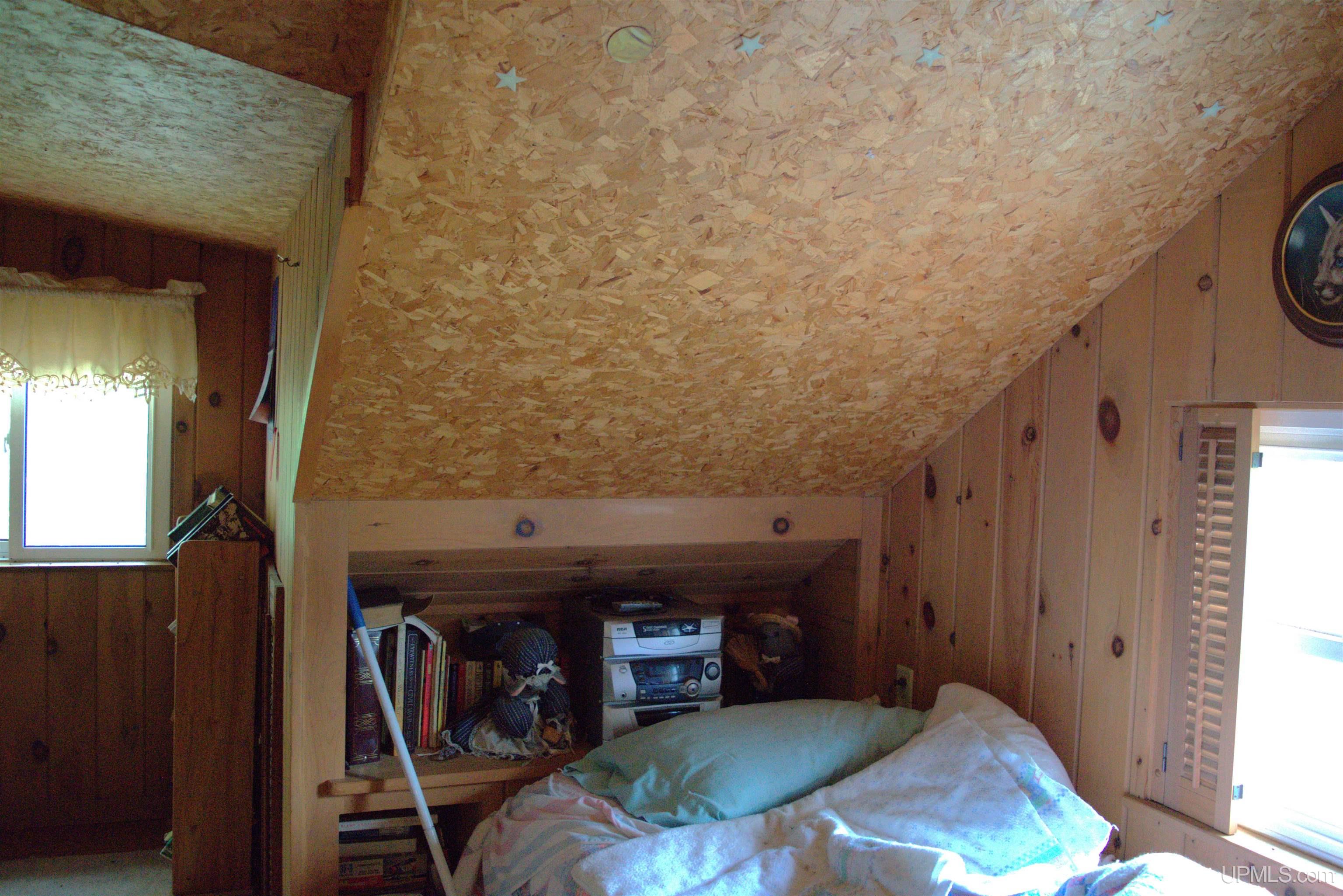 53582 Big Traverse River Road, Lake Linden, MI, 49945