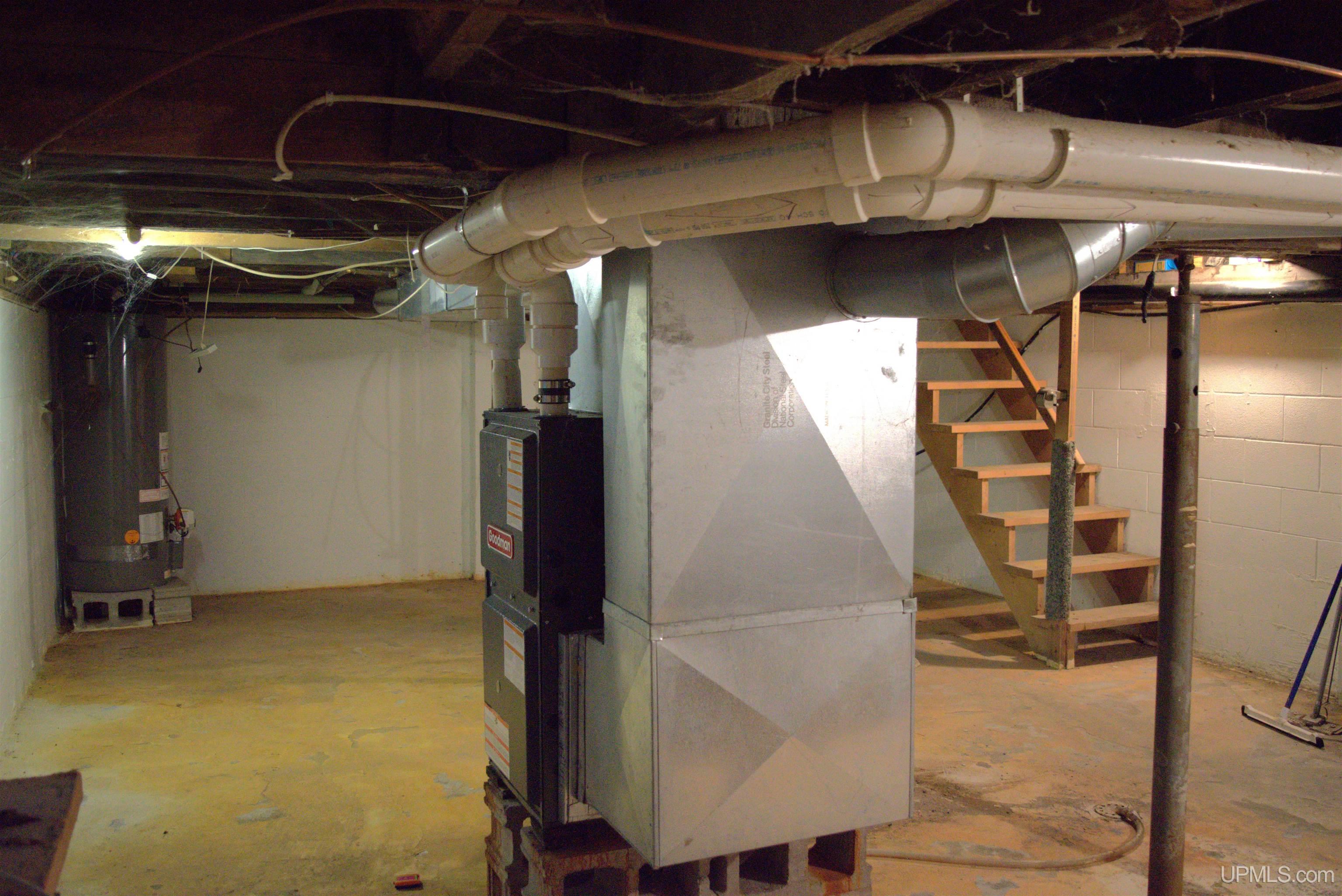 53582 Big Traverse River Road, Lake Linden, MI, 49945