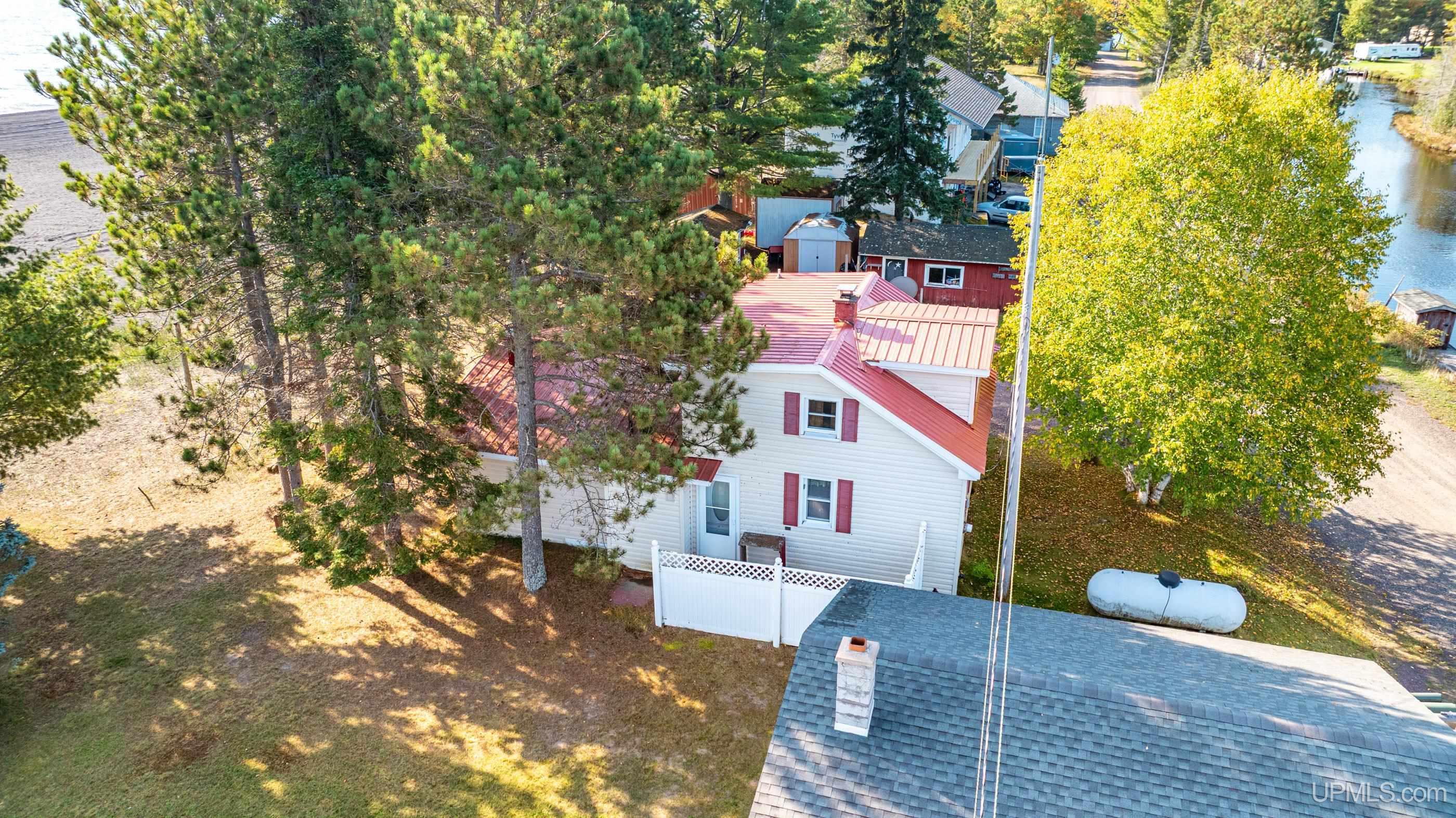 53582 Big Traverse River Road, Lake Linden, MI, 49945