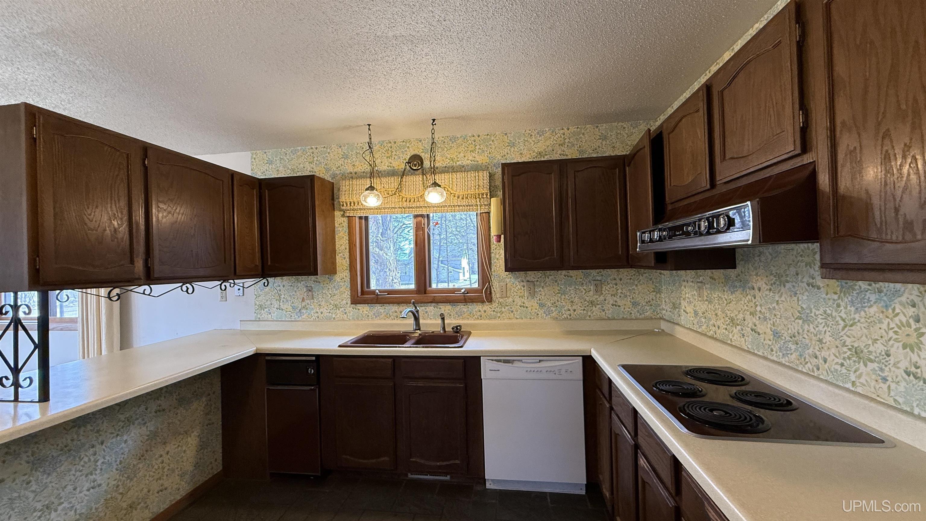 E5663 Newport Street, Ironwood, MI, 49938