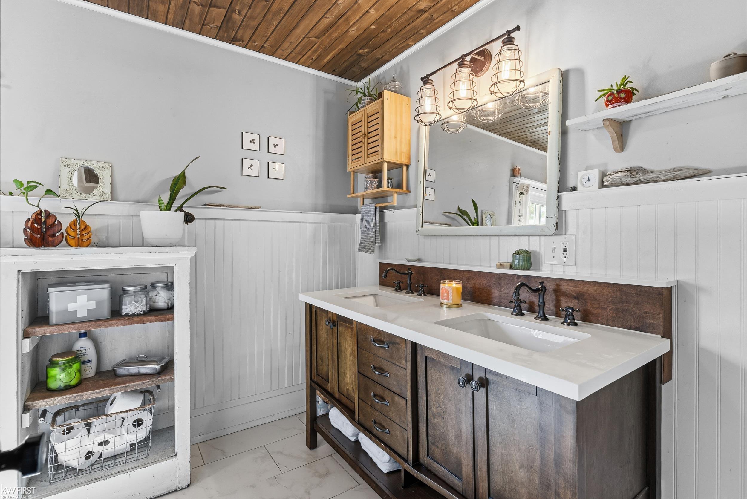 10238 Foley Road, Fenton, MI, 48430