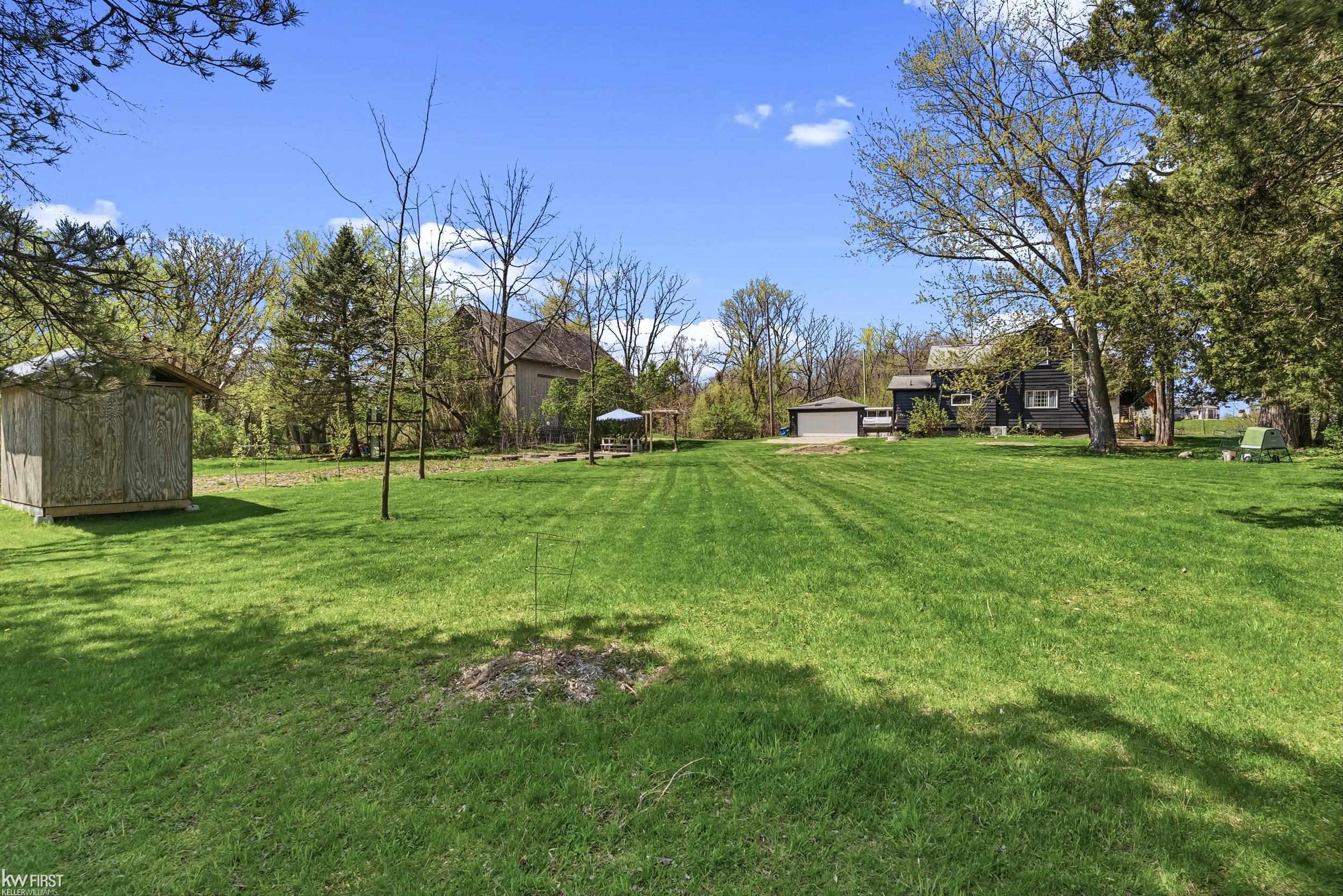 10238 Foley Road, Fenton, MI, 48430