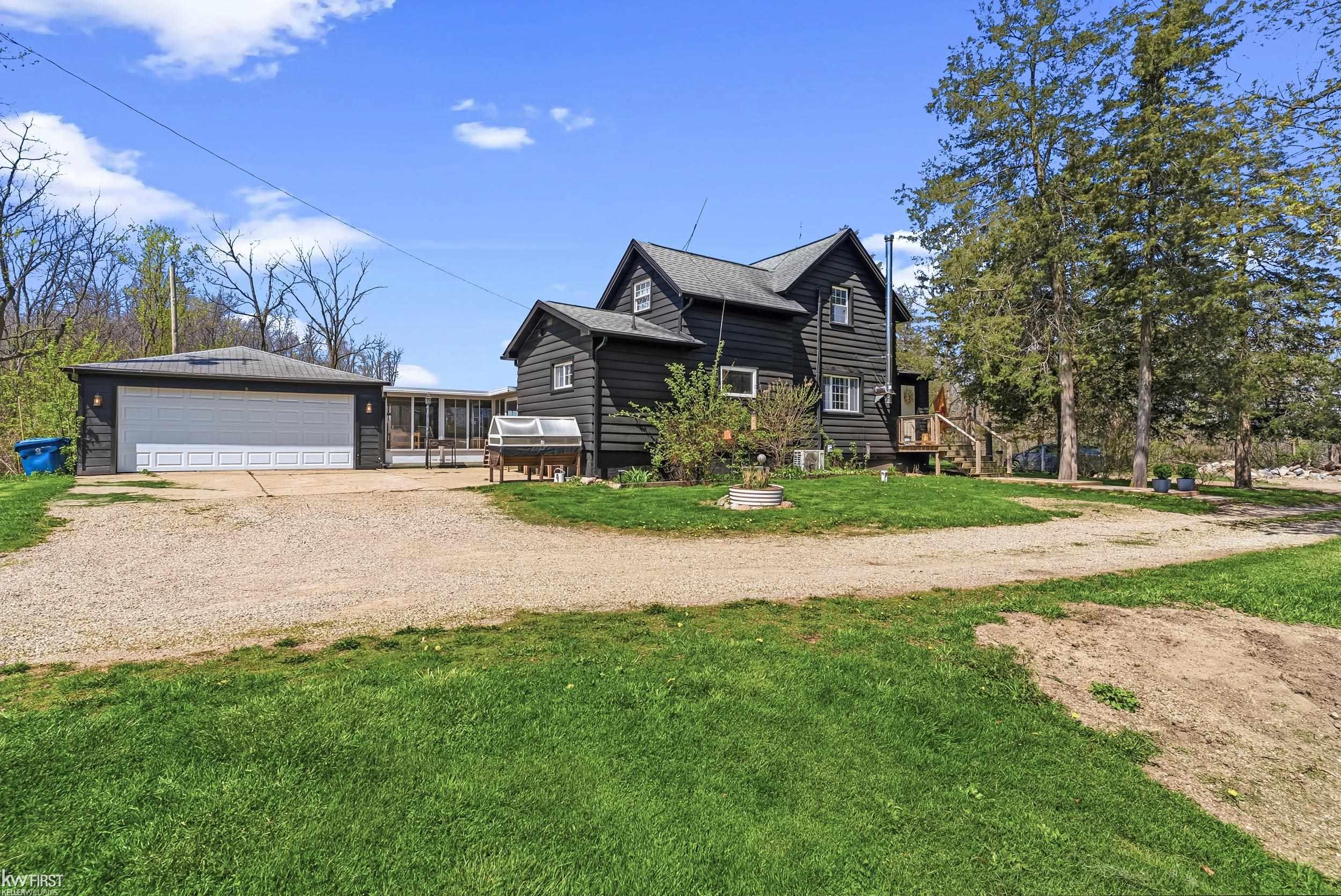 10238 Foley Road, Fenton, MI, 48430