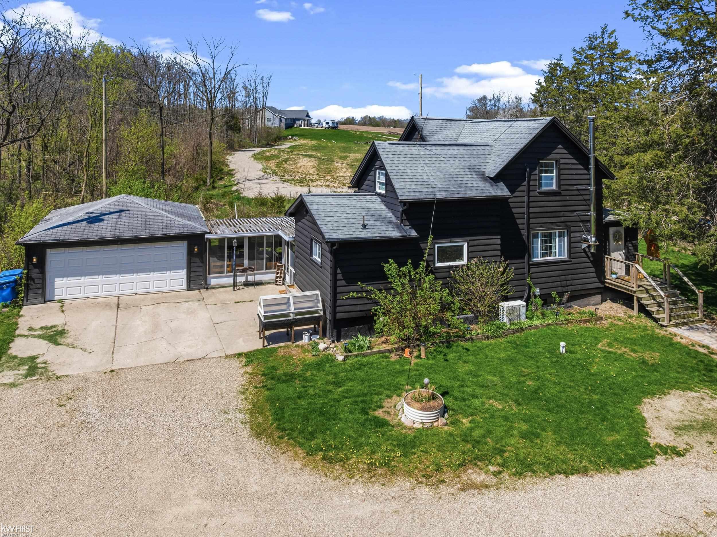 10238 Foley Road, Fenton, MI, 48430