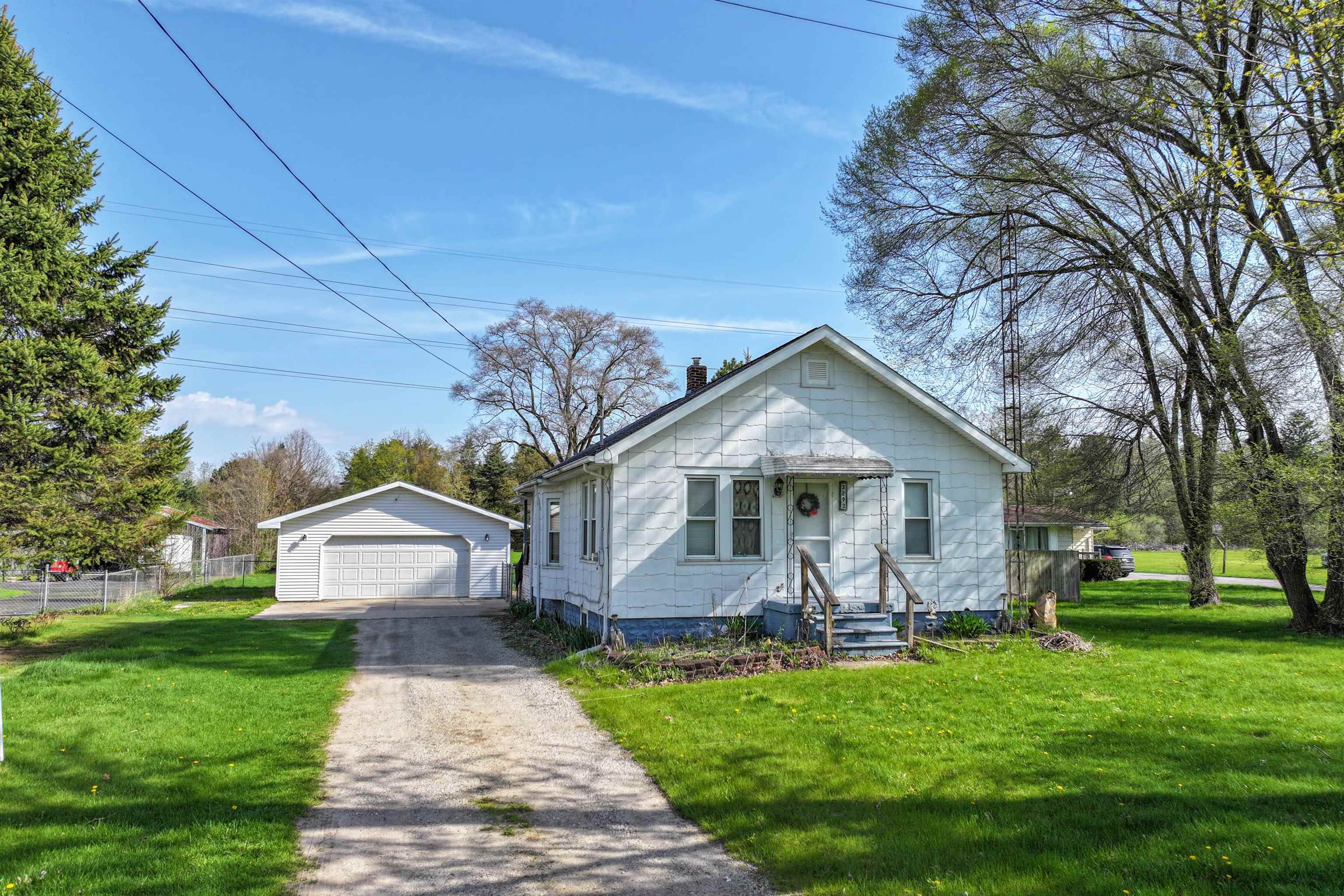 3293 E Pierson Road, Flint, MI, 48506