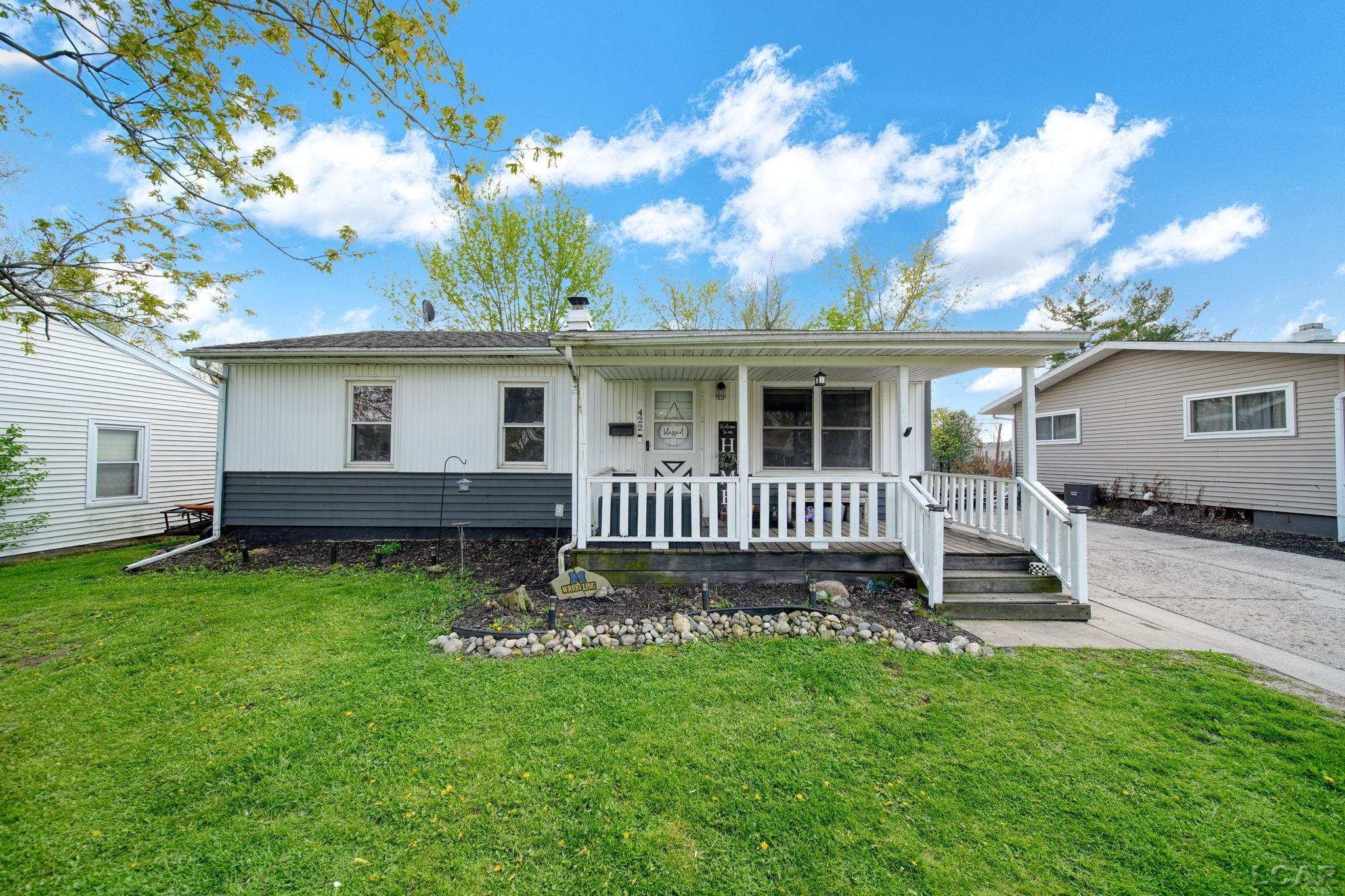 422 May Drive, Adrian, MI, 49221