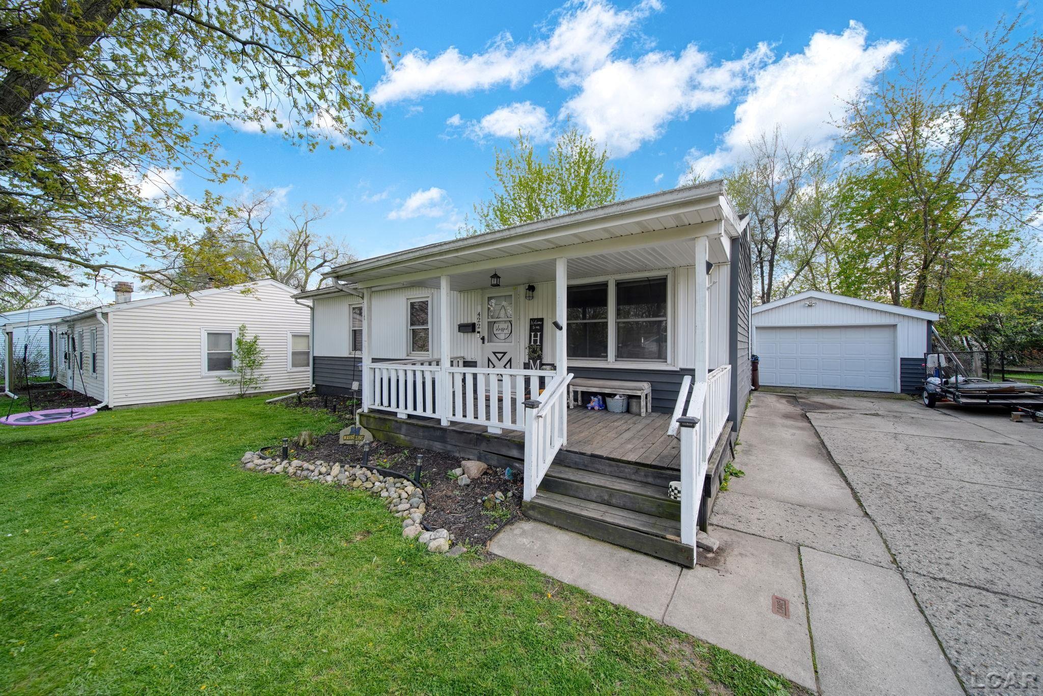 422 May Drive, Adrian, MI, 49221
