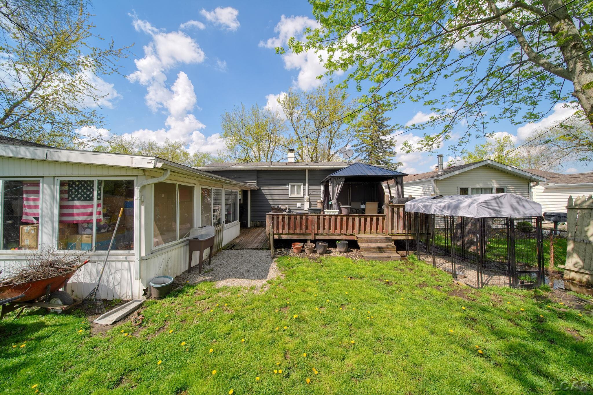 422 May Drive, Adrian, MI, 49221